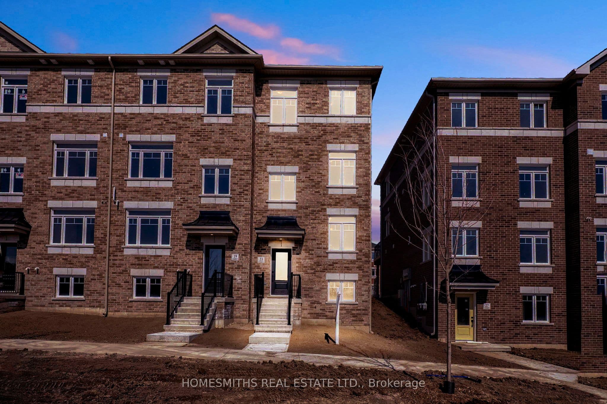 23 Addyman Crescent, Clarington - Att/Row/Townhouse