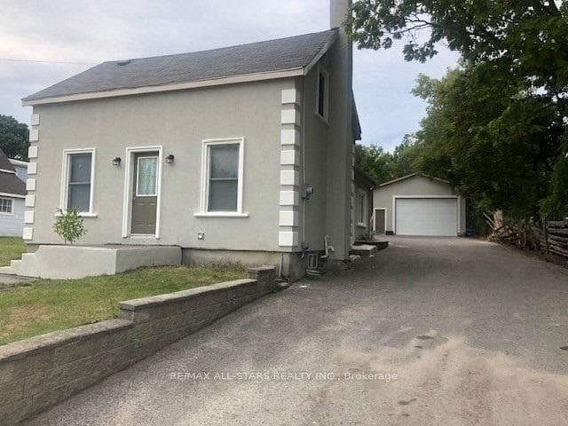 116 Main Street N, Uxbridge, ON L9P 1C7