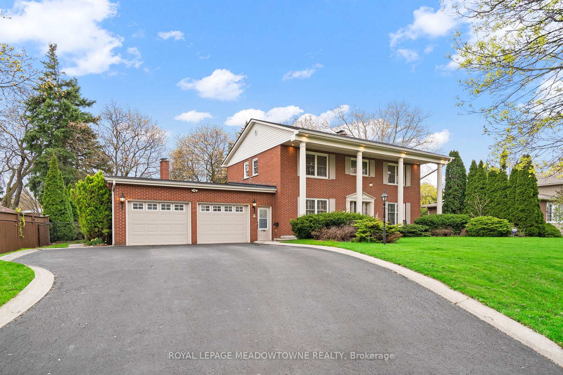 415 Highside Drive, Milton, ON L9T 1W9