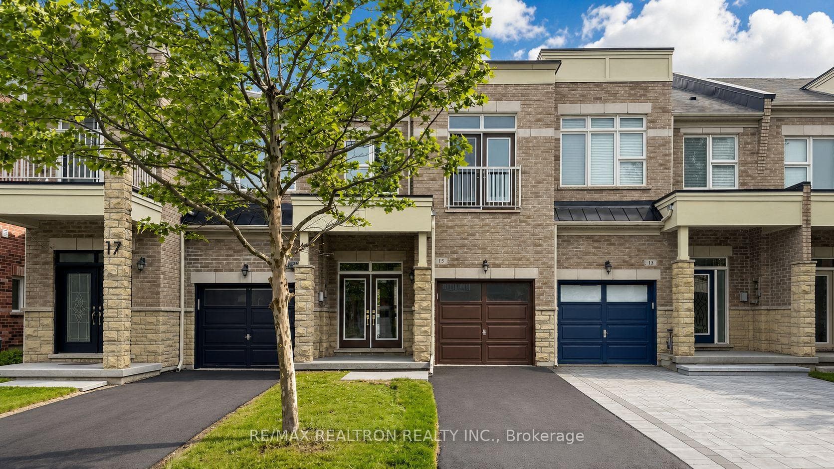 15 Black Locust Drive, Markham, ON L6E 0P8