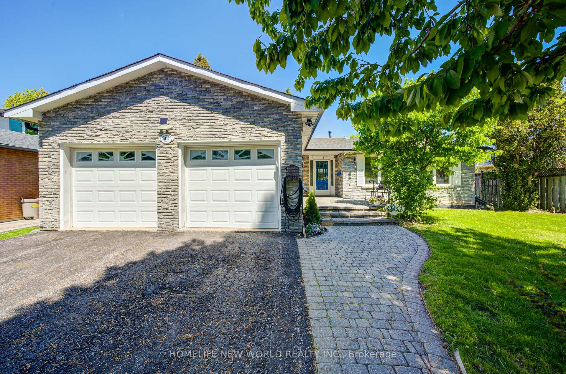 42 Hamilton Hall Drive, Markham, ON L3P 3L6