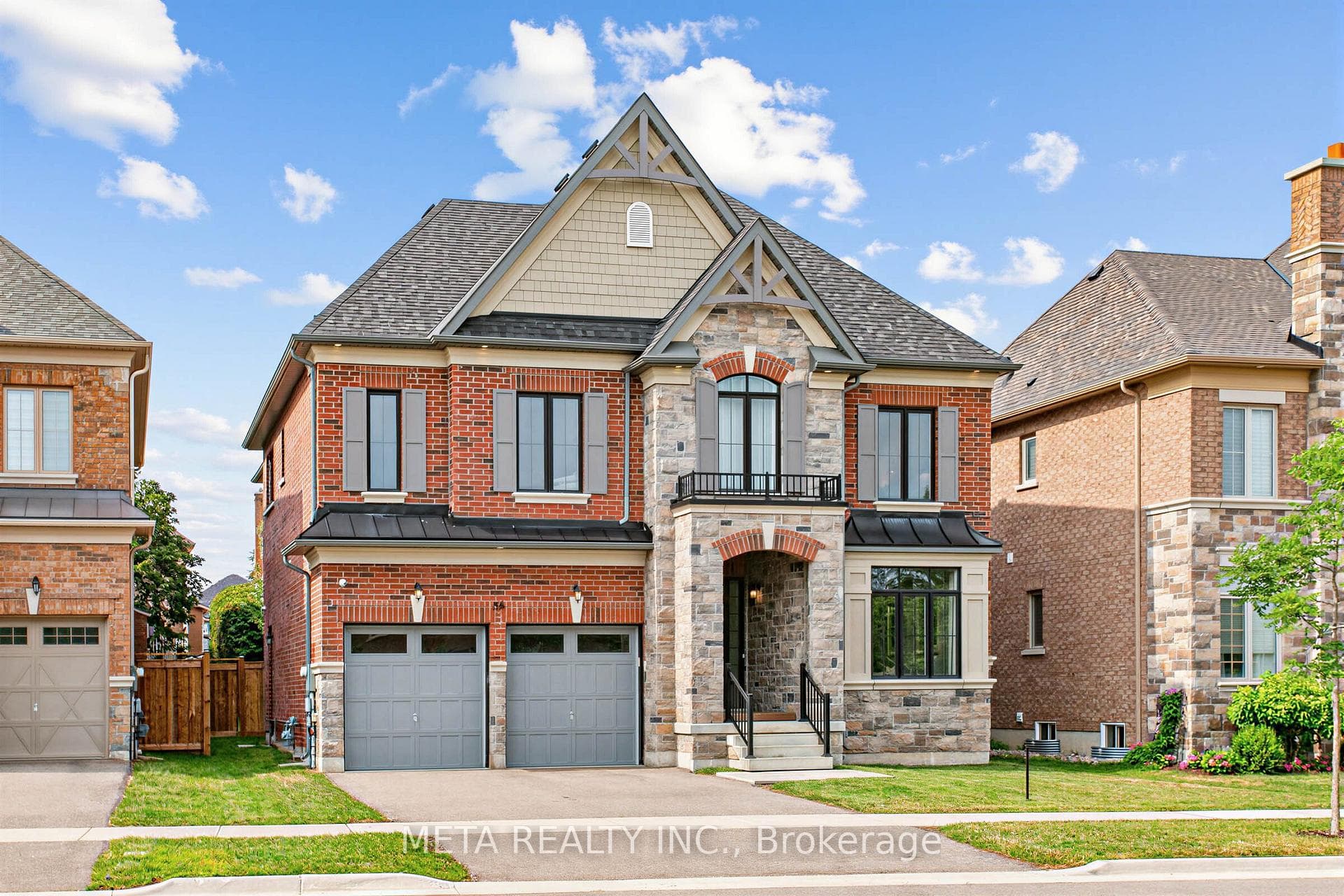 56 Klees Crescent, Aurora, ON L4G 3W8