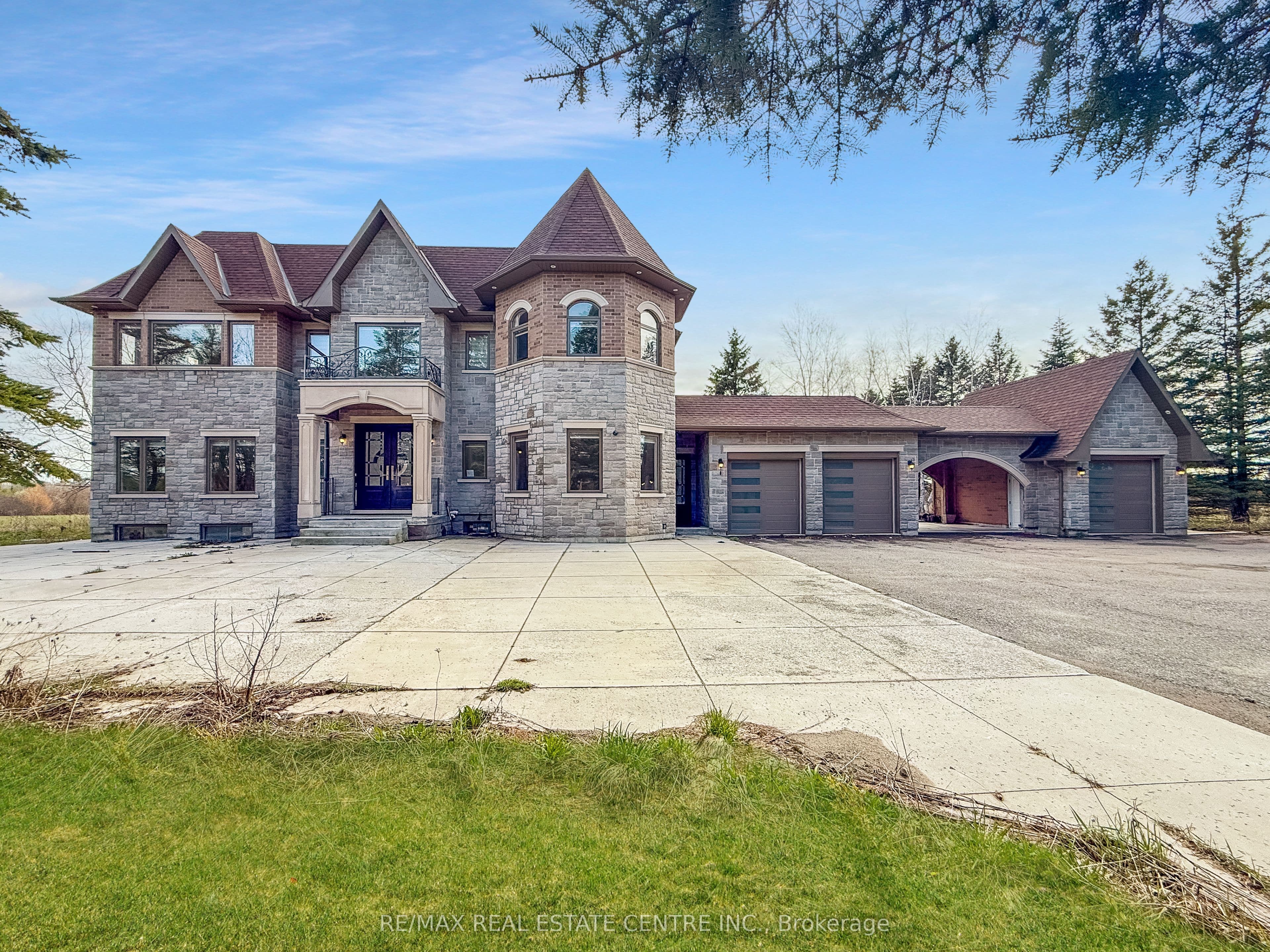 20174 Kennedy Road, Caledon - Detached