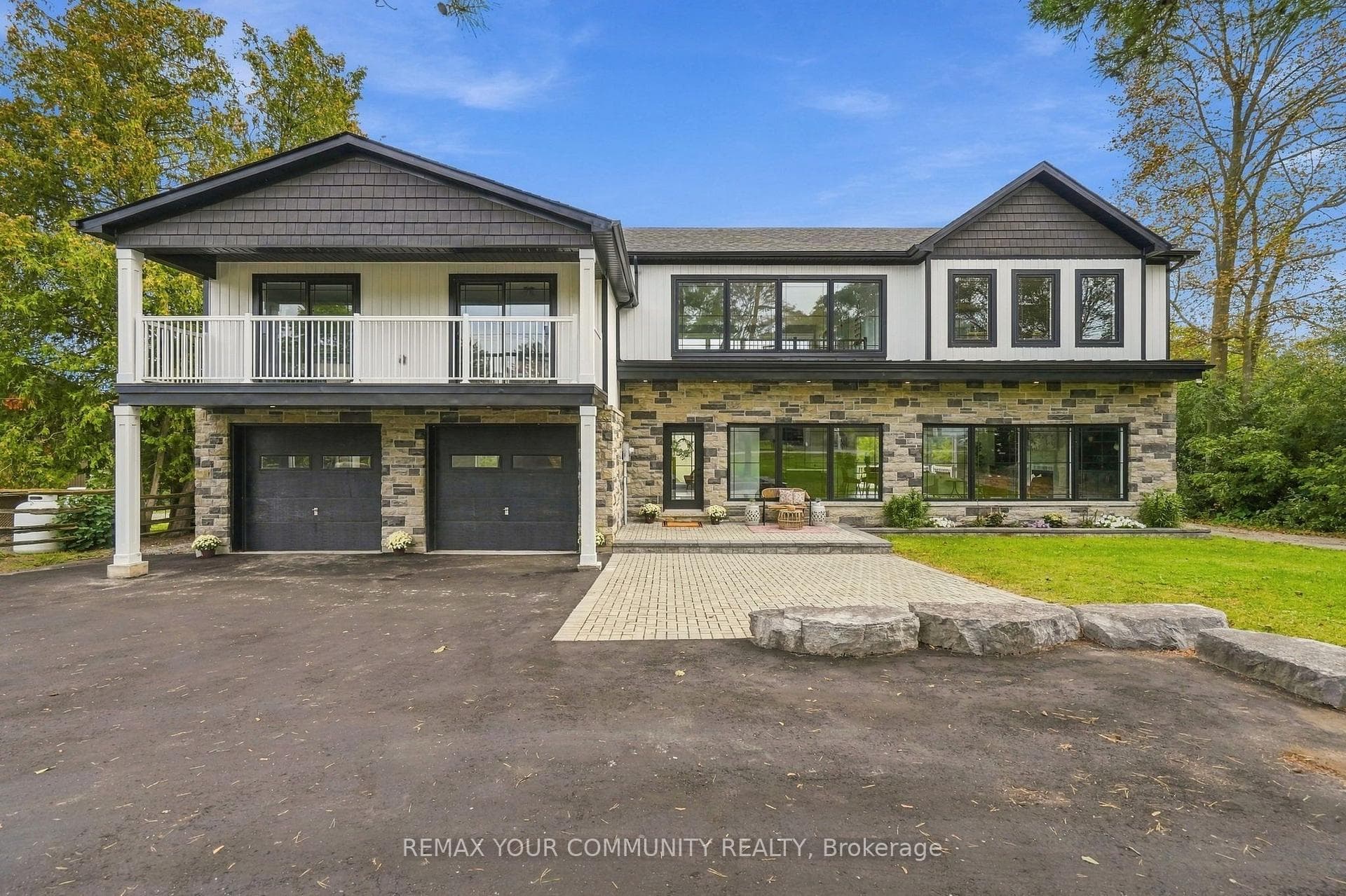 14827 Regional Rd 1 Road, Uxbridge, ON L9P 1R3