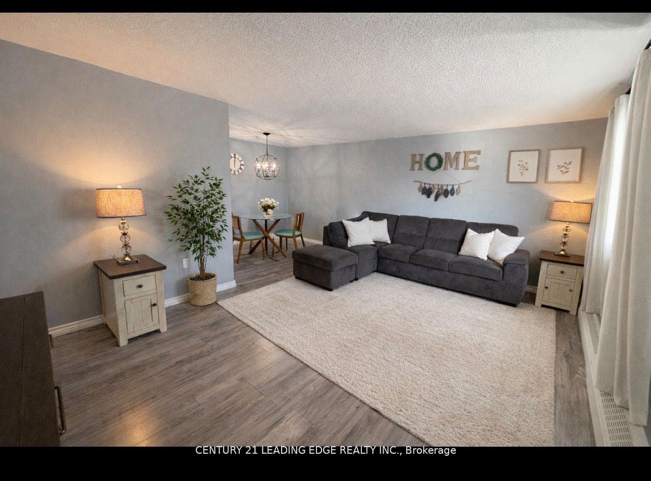 936 Glen Street S 209, Oshawa, ON L1J 5Z7