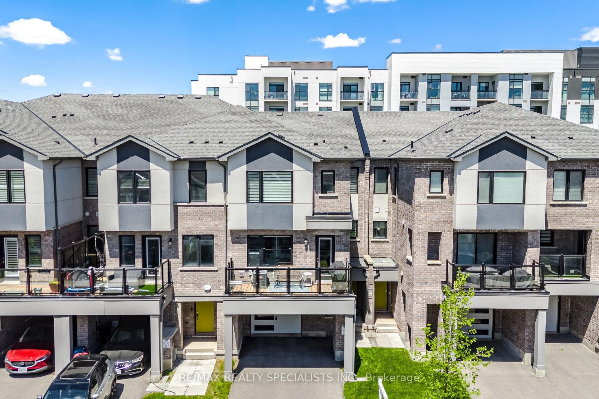 510 Bellflower Court, Milton, ON L9T 2X5
