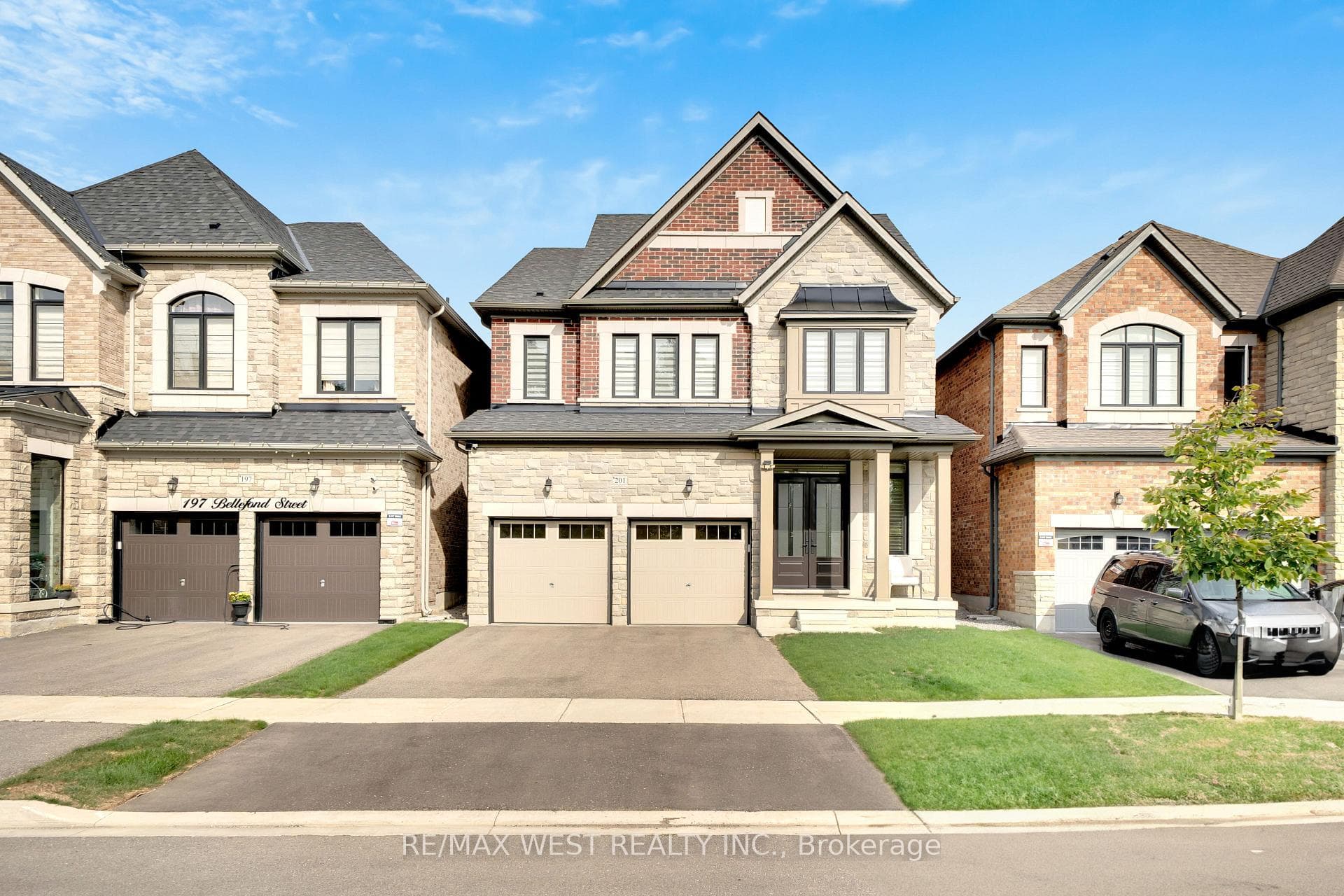 201 Bellefond Street, Vaughan, ON L4H 5C4
