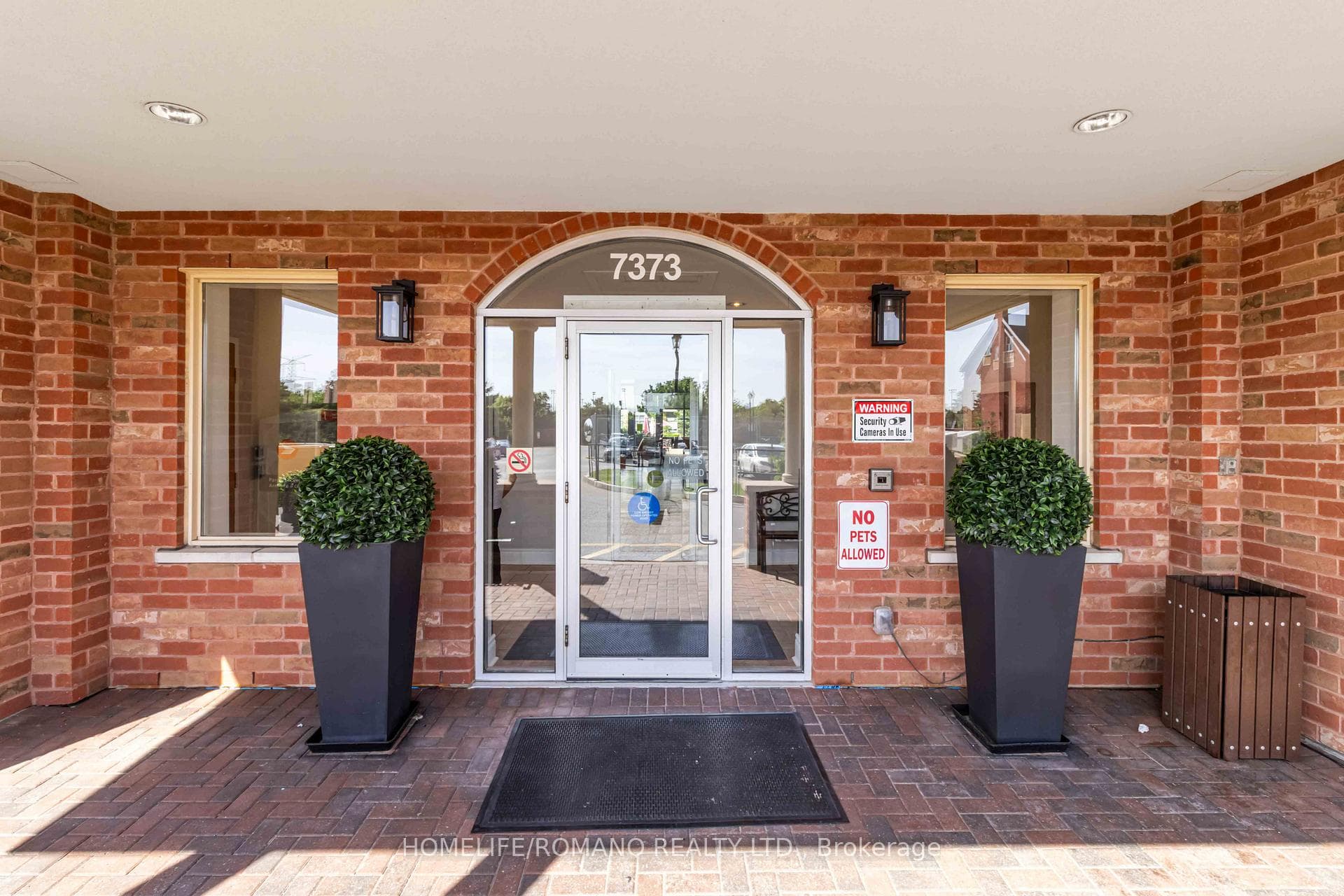 7373 Martingrove Road 614, Vaughan, ON L4L 9K1