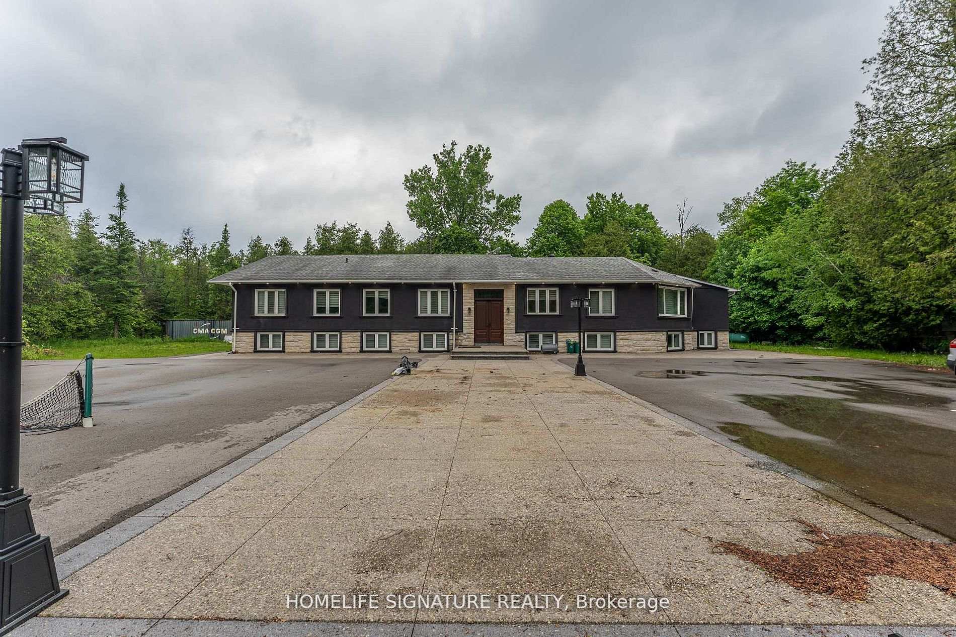 12373 Highway 7 Highway, Halton Hills, ON L7G 4S4