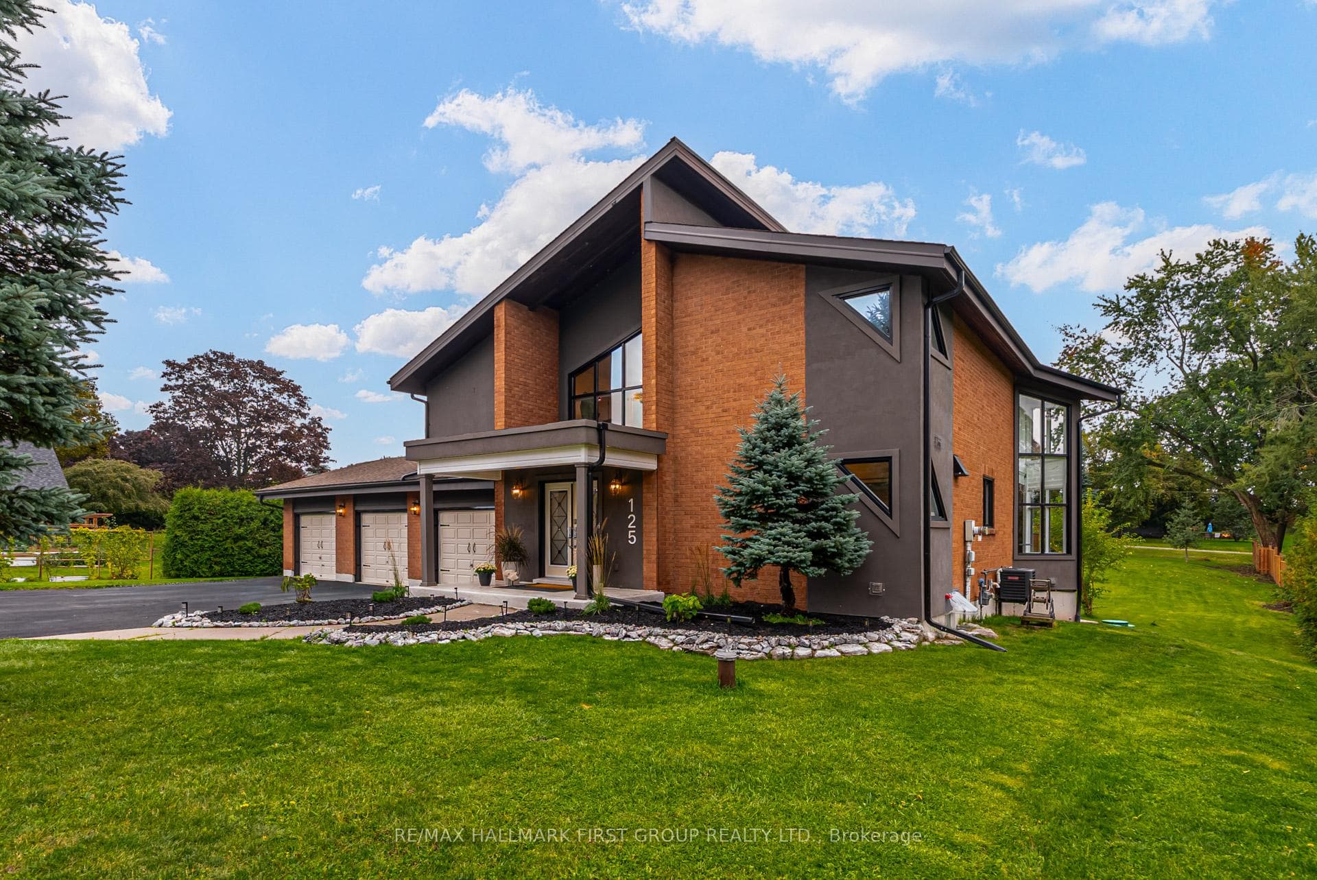 125 Percy Crescent, Scugog, ON L9L 1B4