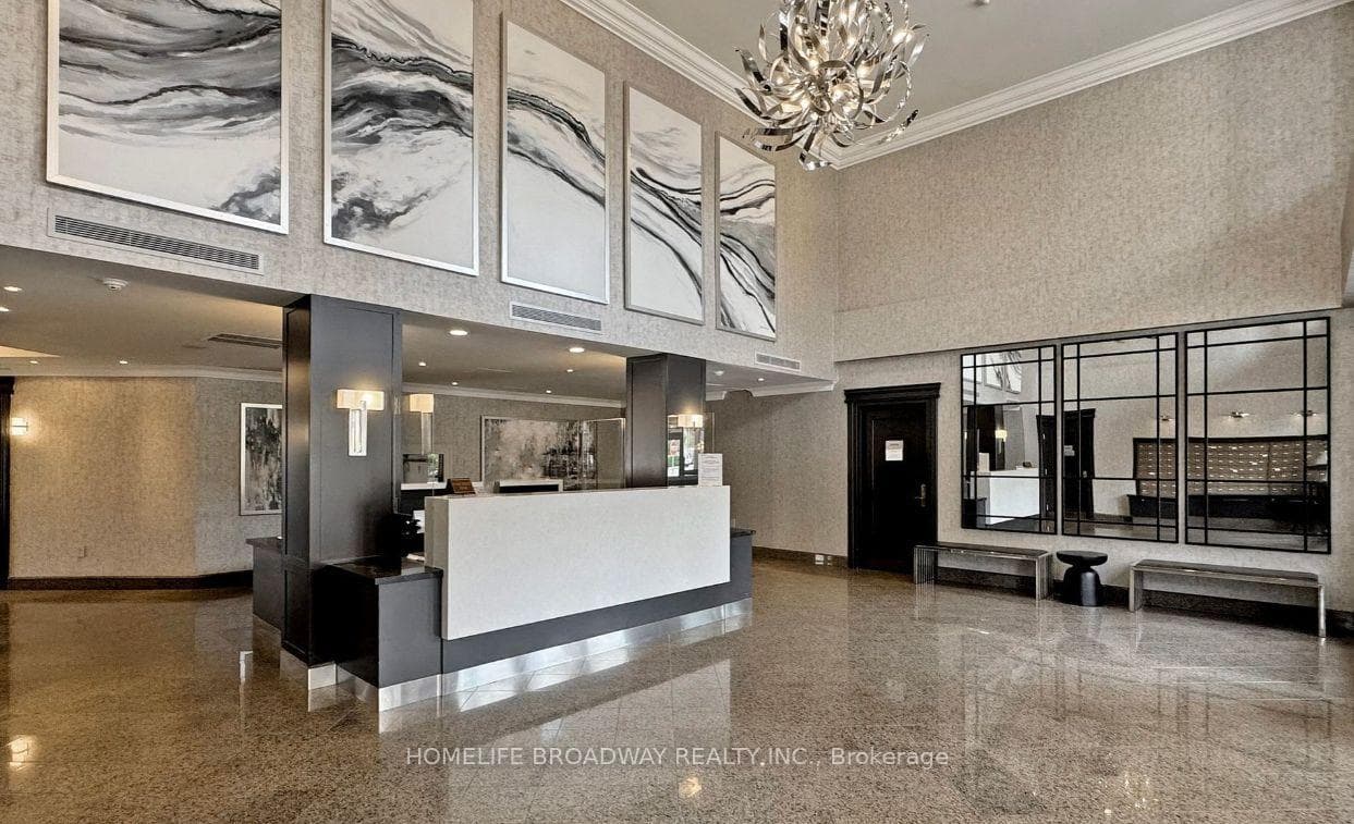 2 Clairtrell Road 315, Toronto, ON M2N 7H5