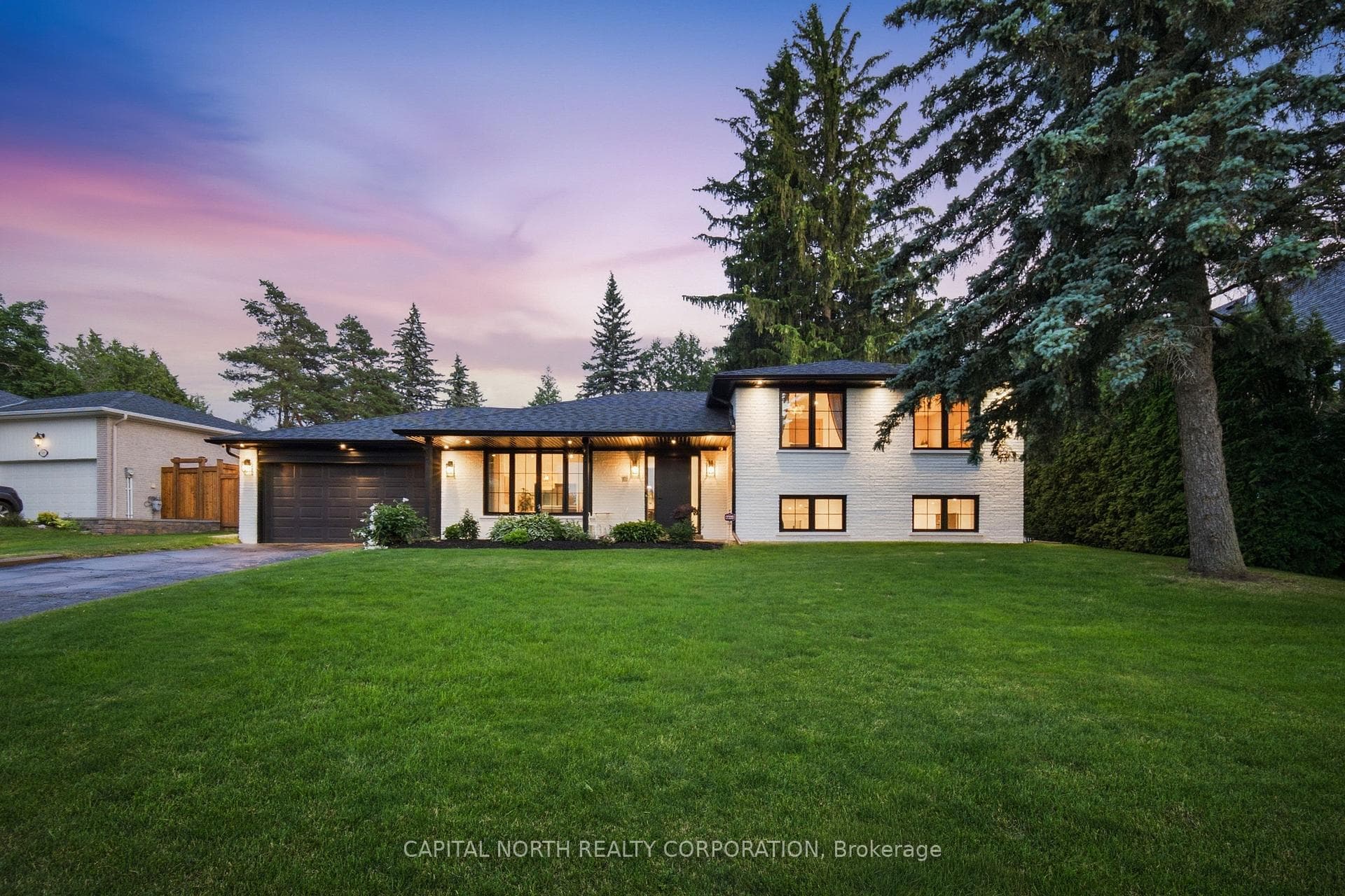 111 Norman Drive, King, ON L7B 1J2
