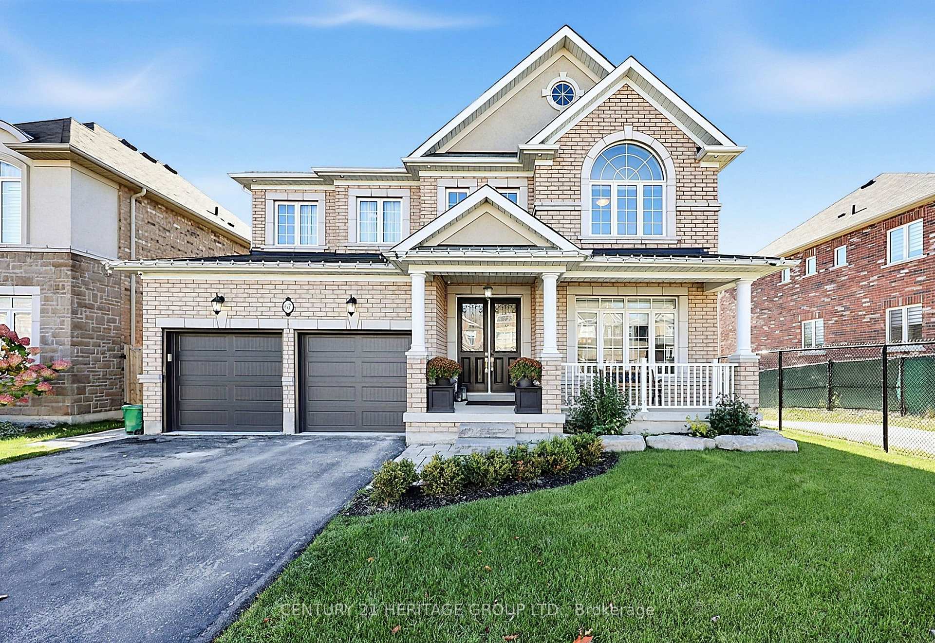 67 Manor Forest Road, East Gwillimbury, ON L0G 1M0