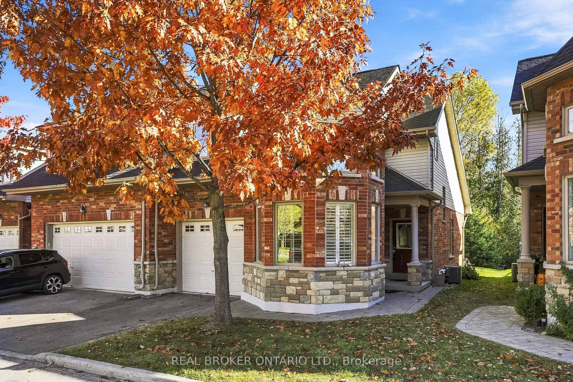 33 Fred Barnard Way, Uxbridge, ON L9P 0B9