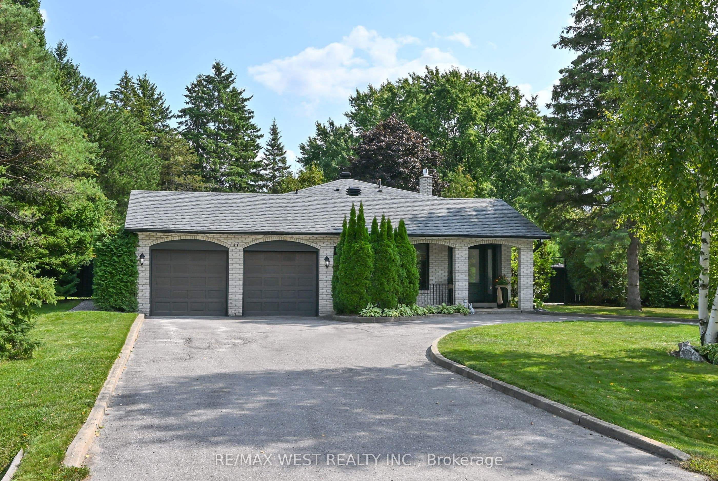 17 Pineridge Drive, Caledon, ON, Palgrave