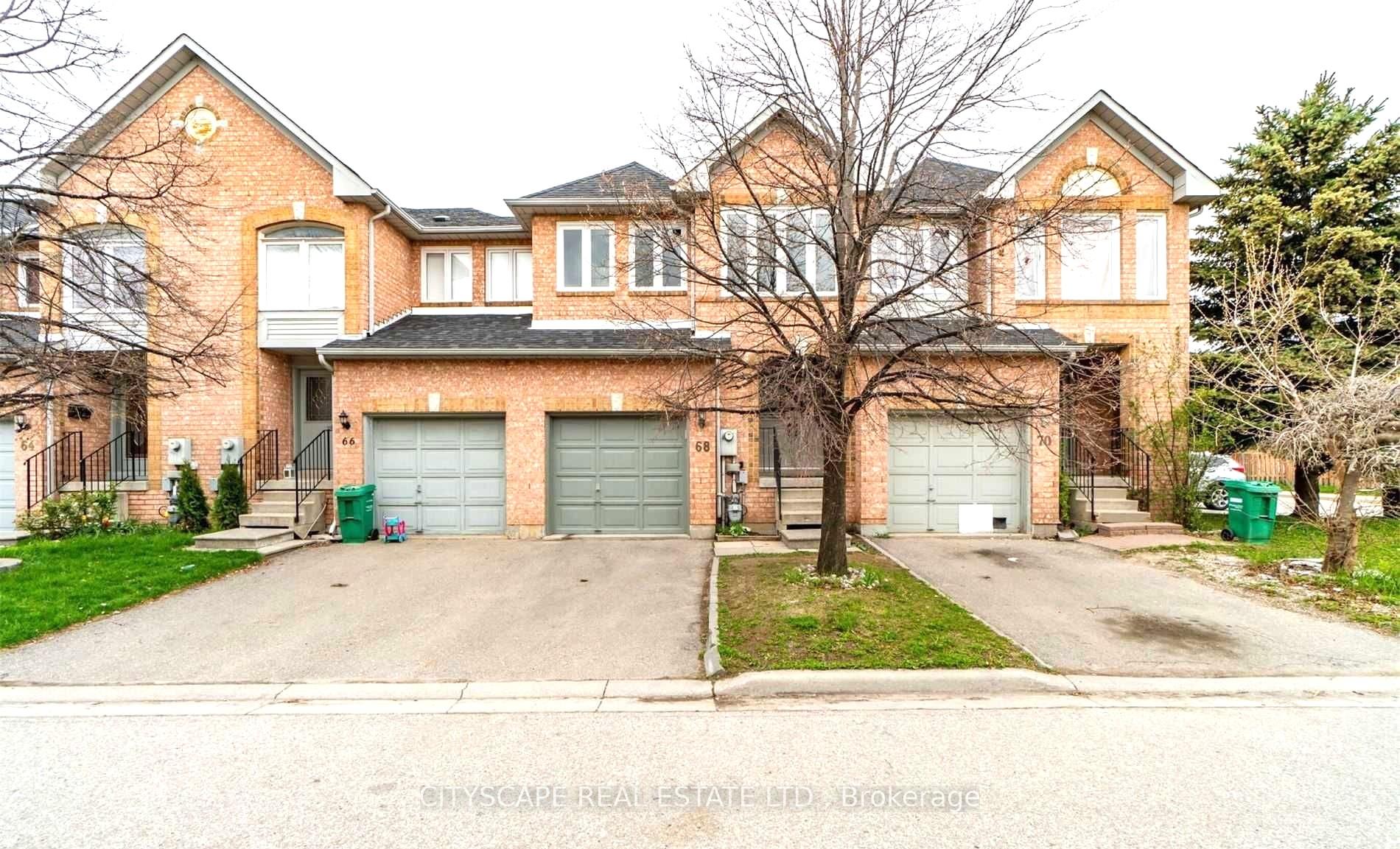 68 Gilgorm Road 33, Brampton, ON L6X 4P5