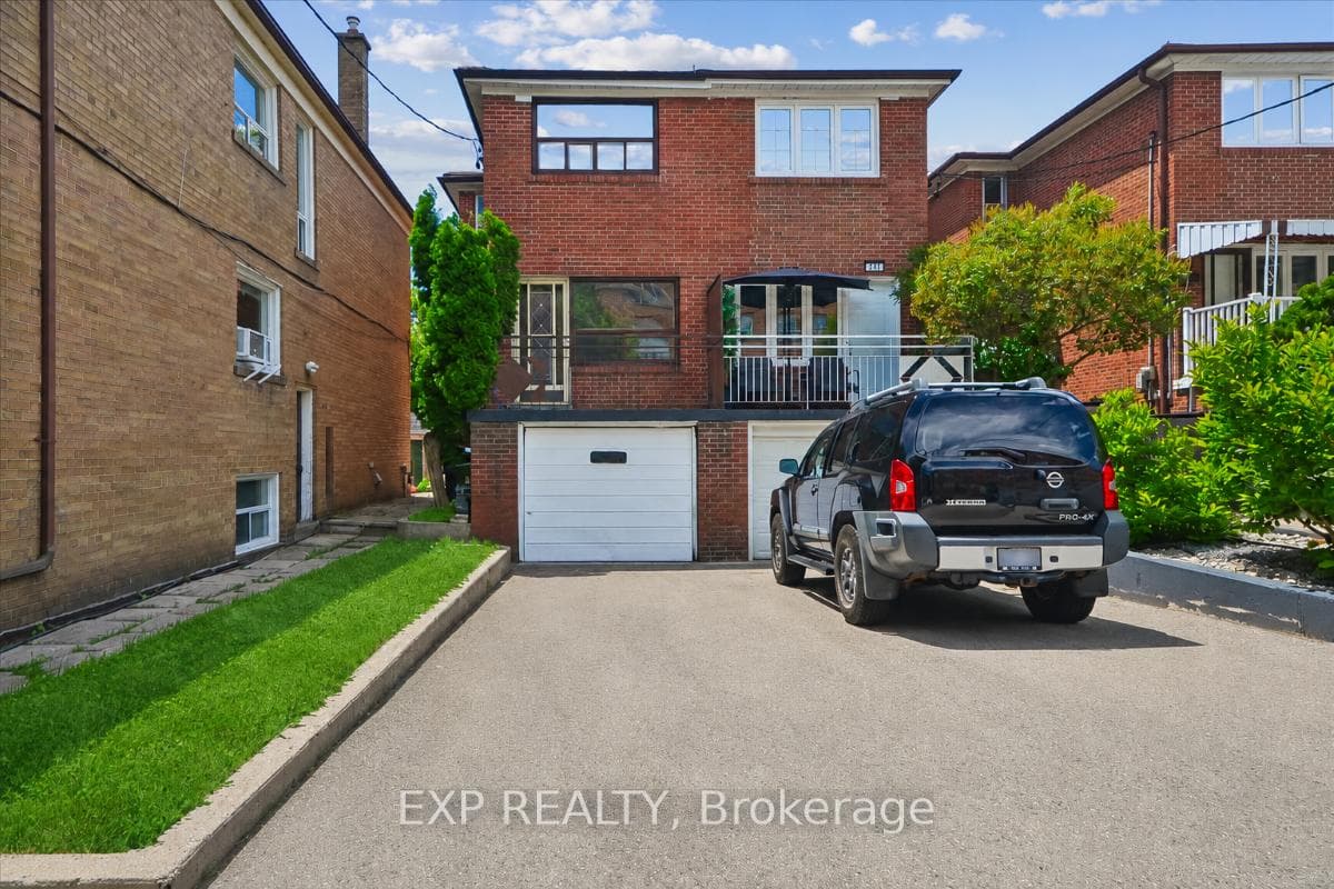 346 Westmount Avenue, Toronto C03, ON M6E 3N2