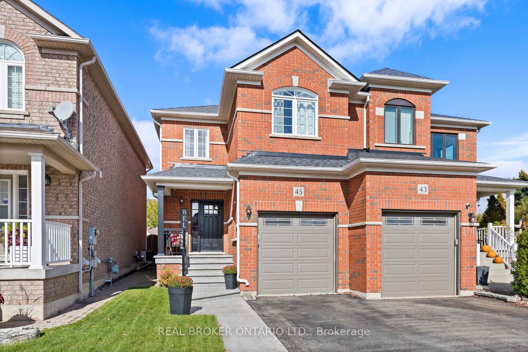 45 Woodcote Crescent, Halton Hills, ON L7G 6M1