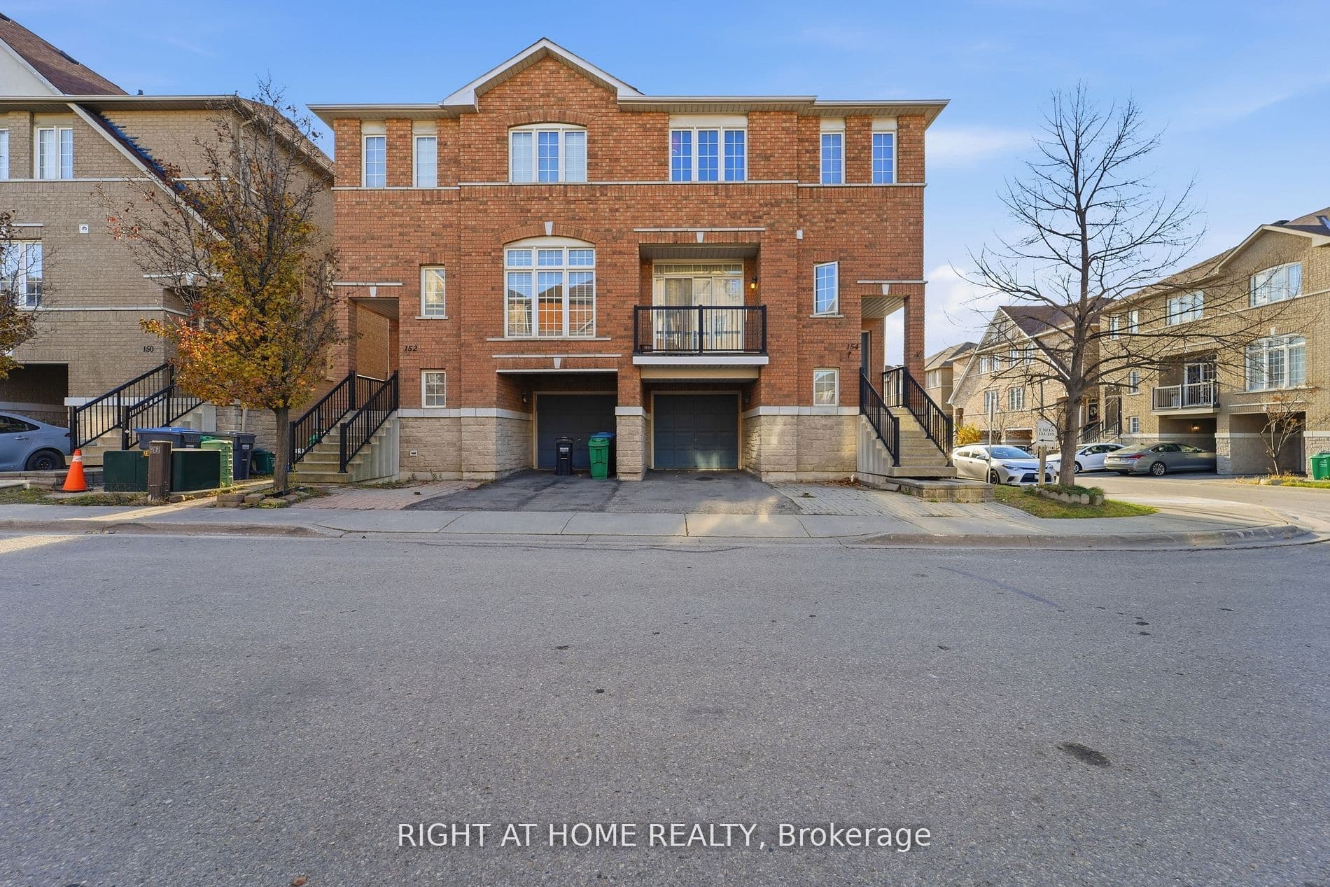 7155 Magistrate Terrace, Mississauga - Condo Townhouse
