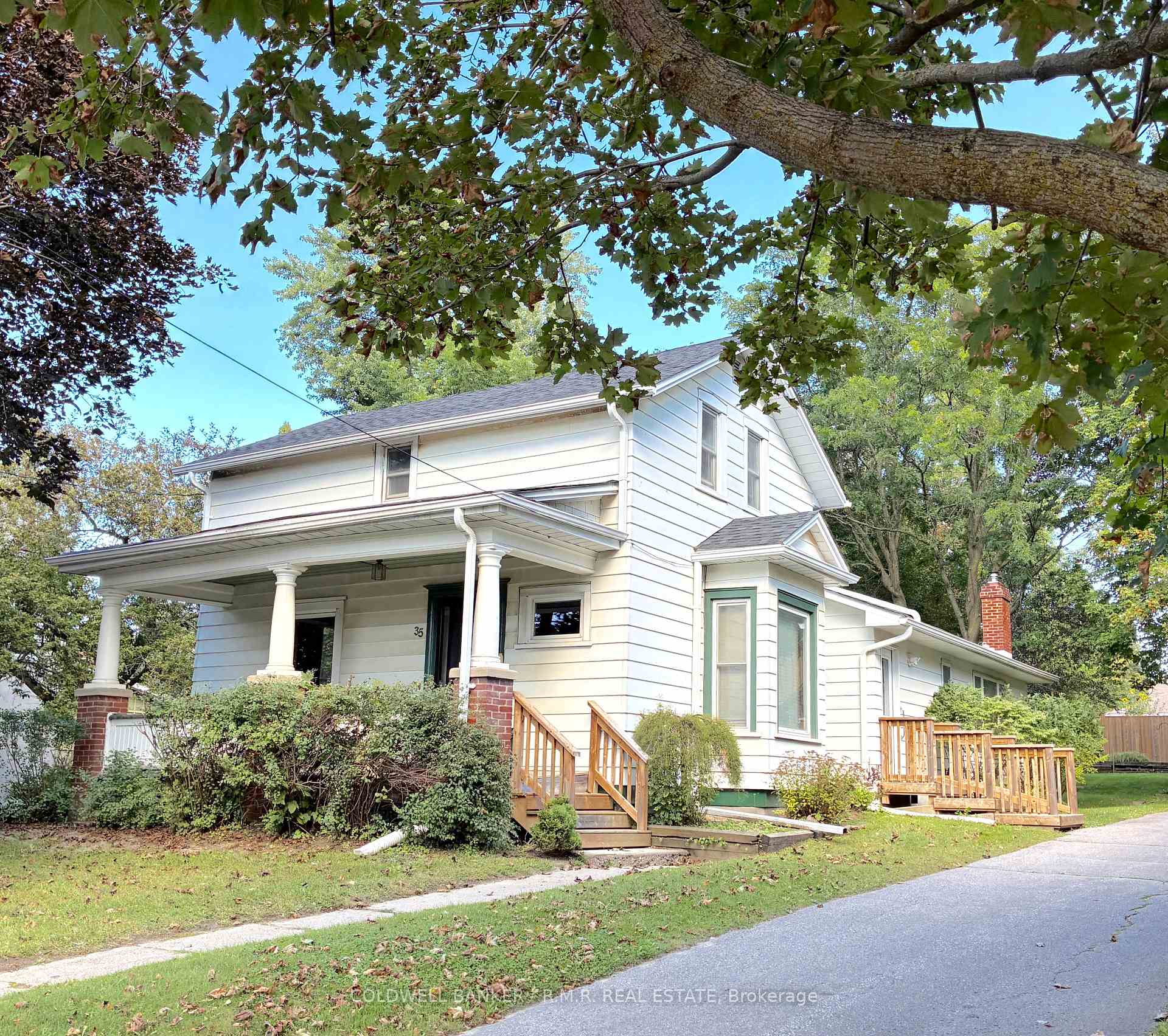 35 Main Street S, Uxbridge, ON L9P 1J4
