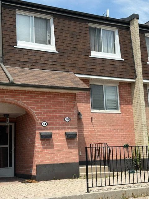2170 Bromsgrove Road 184, Mississauga, ON L5J 4J2