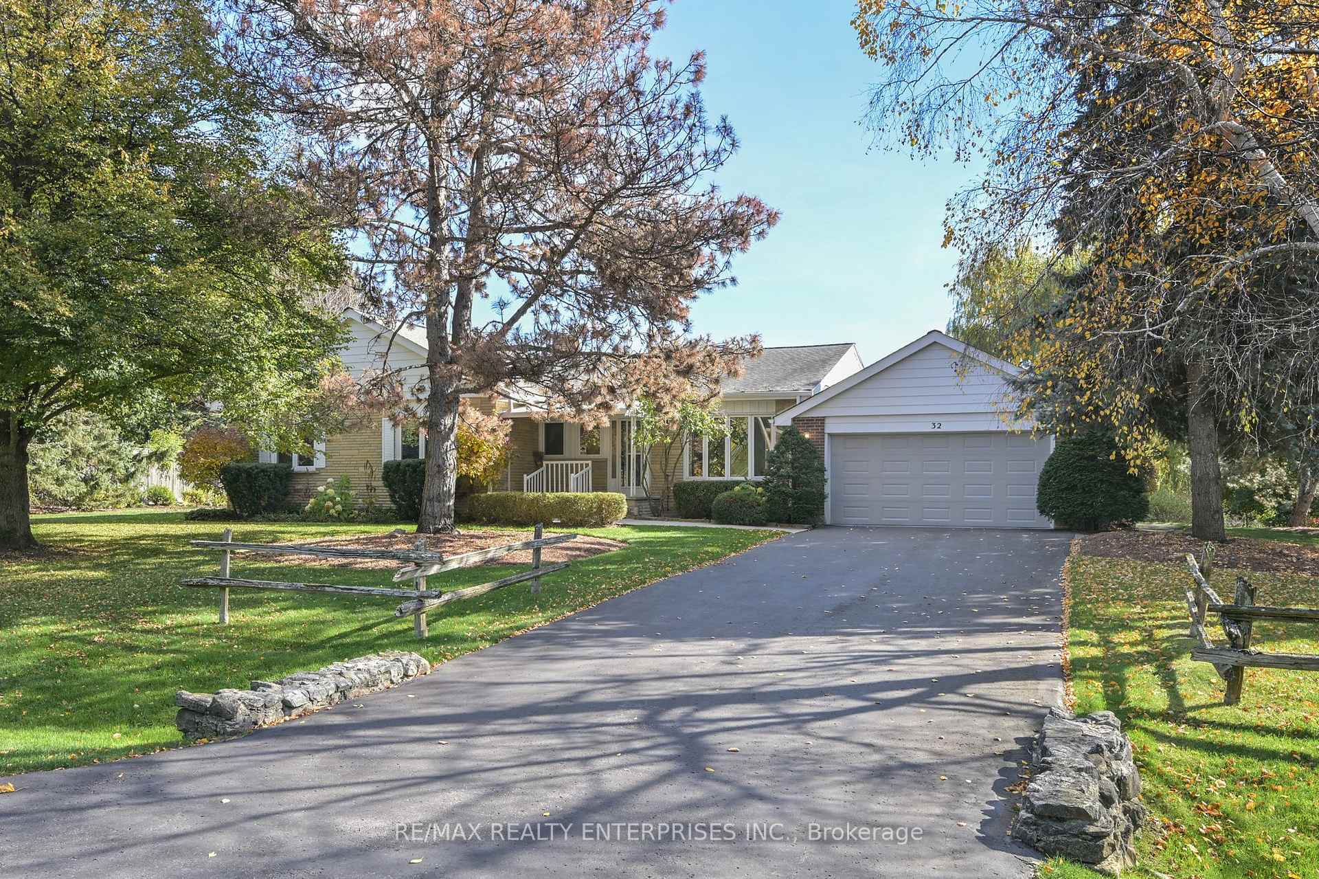 32 Autumn Drive, Caledon, ON L7K 0T8