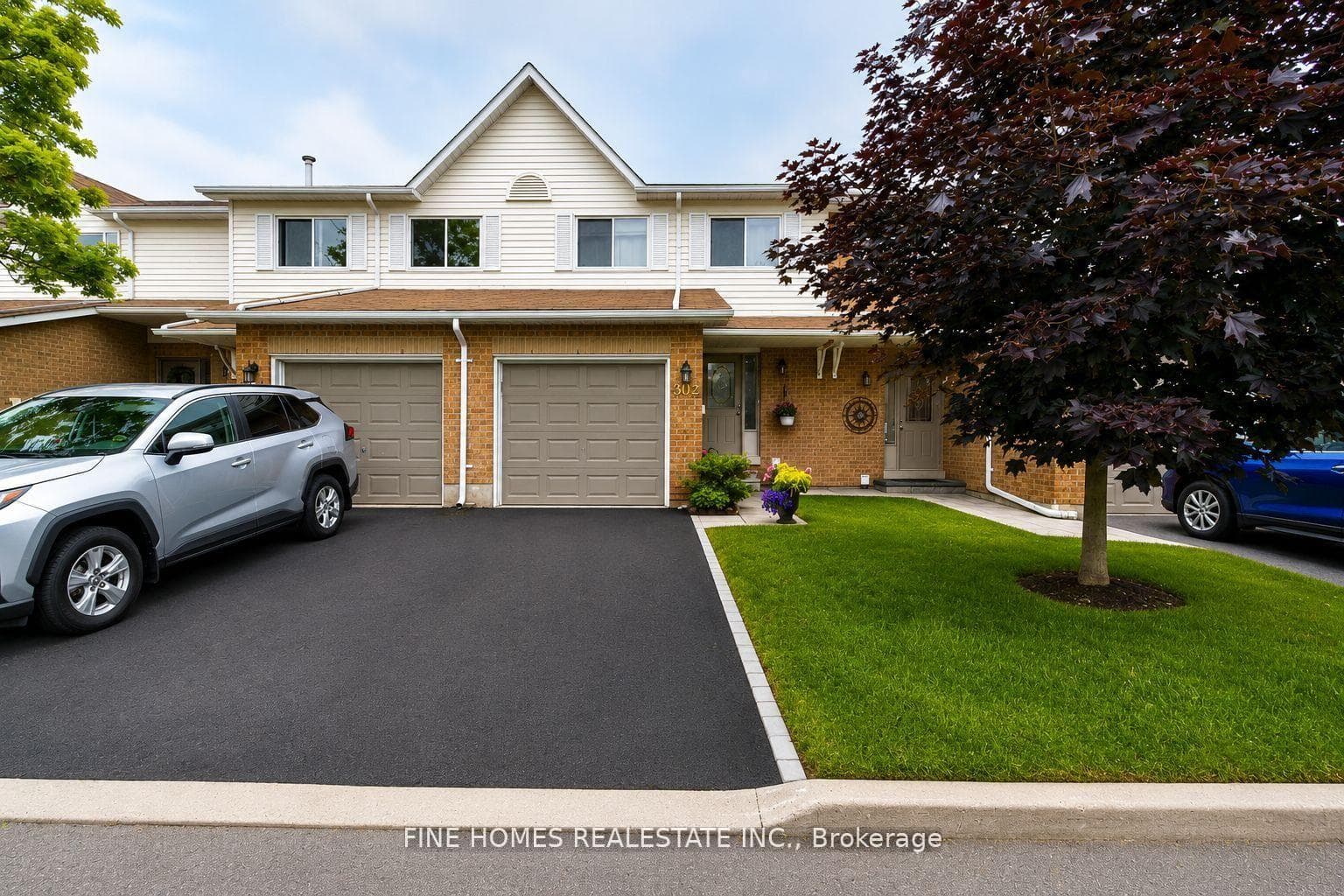 302 Maciver Boulevard, Newmarket, ON L3X 1Y4