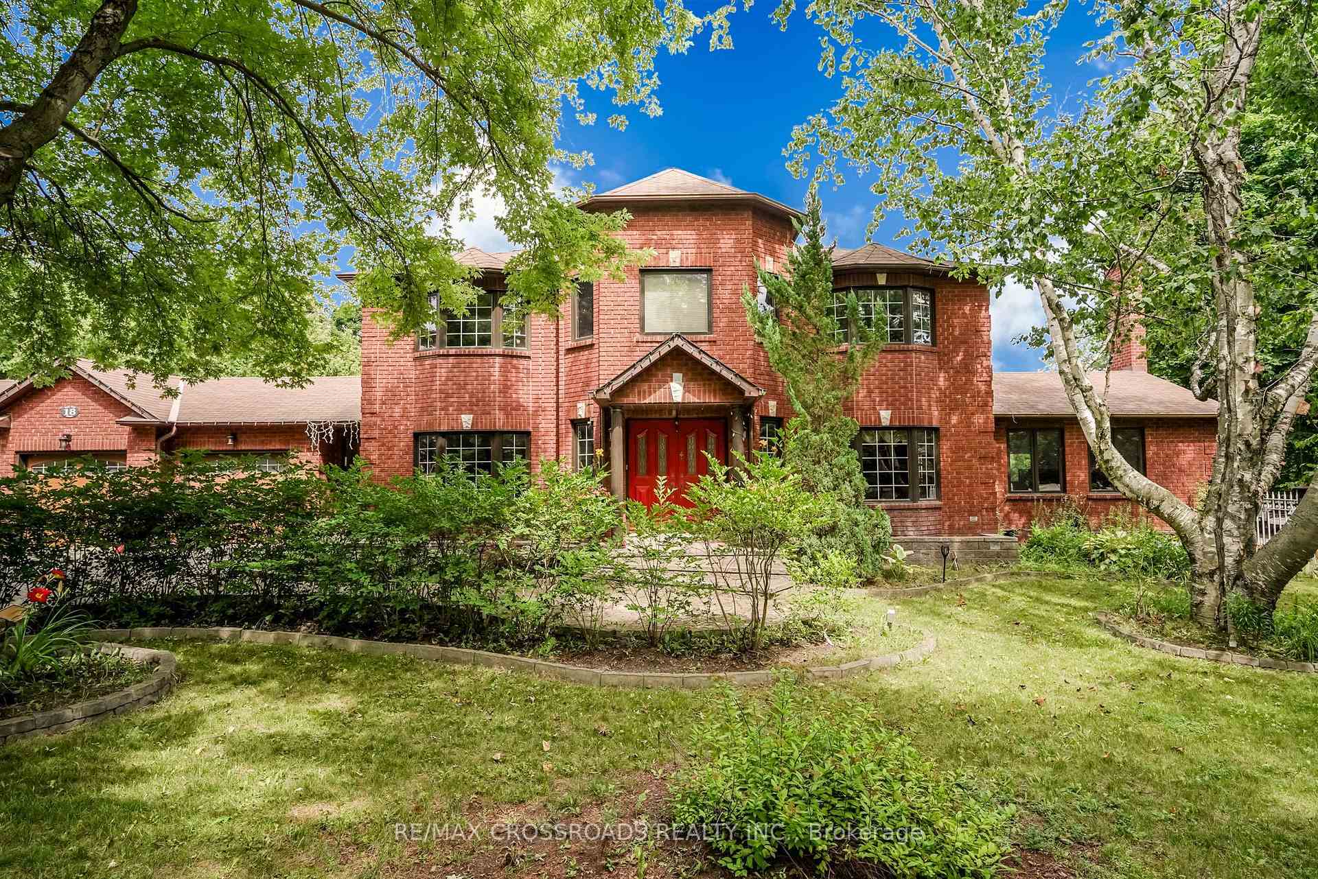 18 Hill Top Trail E, Whitchurch-Stouffville, ON L4A 7X4