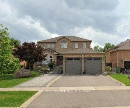 186 Landsbridge Street, Caledon, ON L7E 2A3