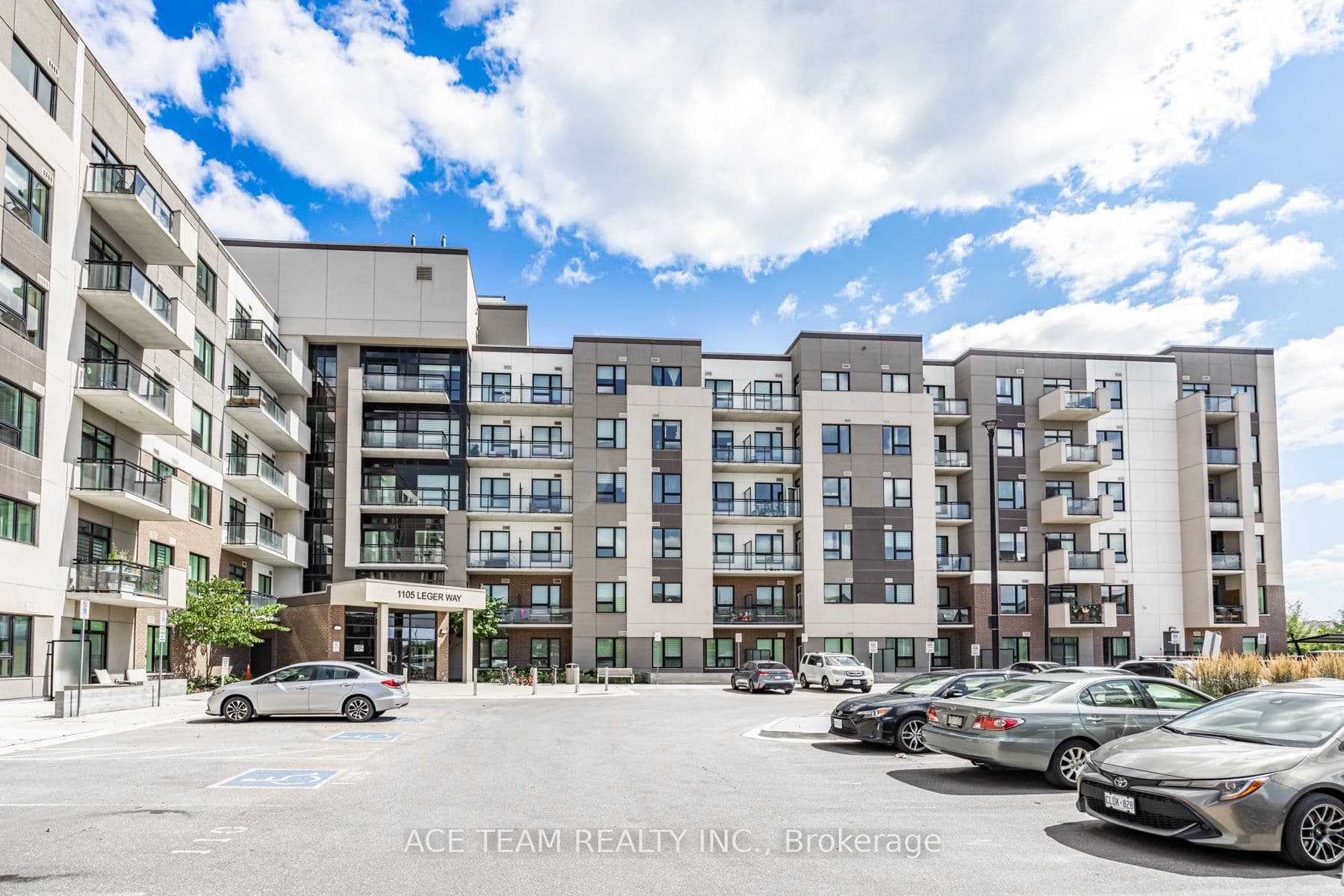 1105 Leger Way, Milton - Condo Apartment
