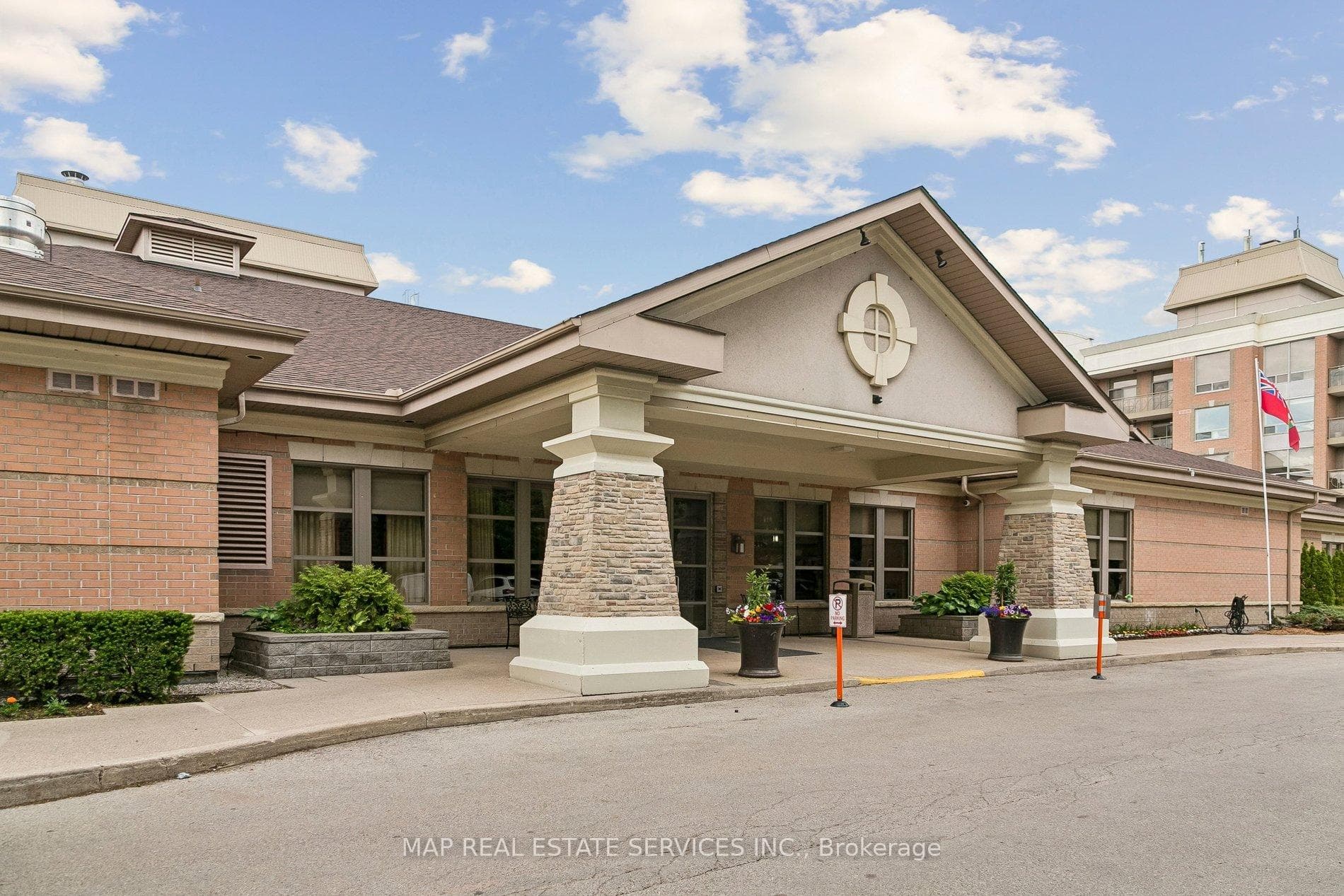 100 Burloak Drive 2206, Burlington, ON L7L 6P6