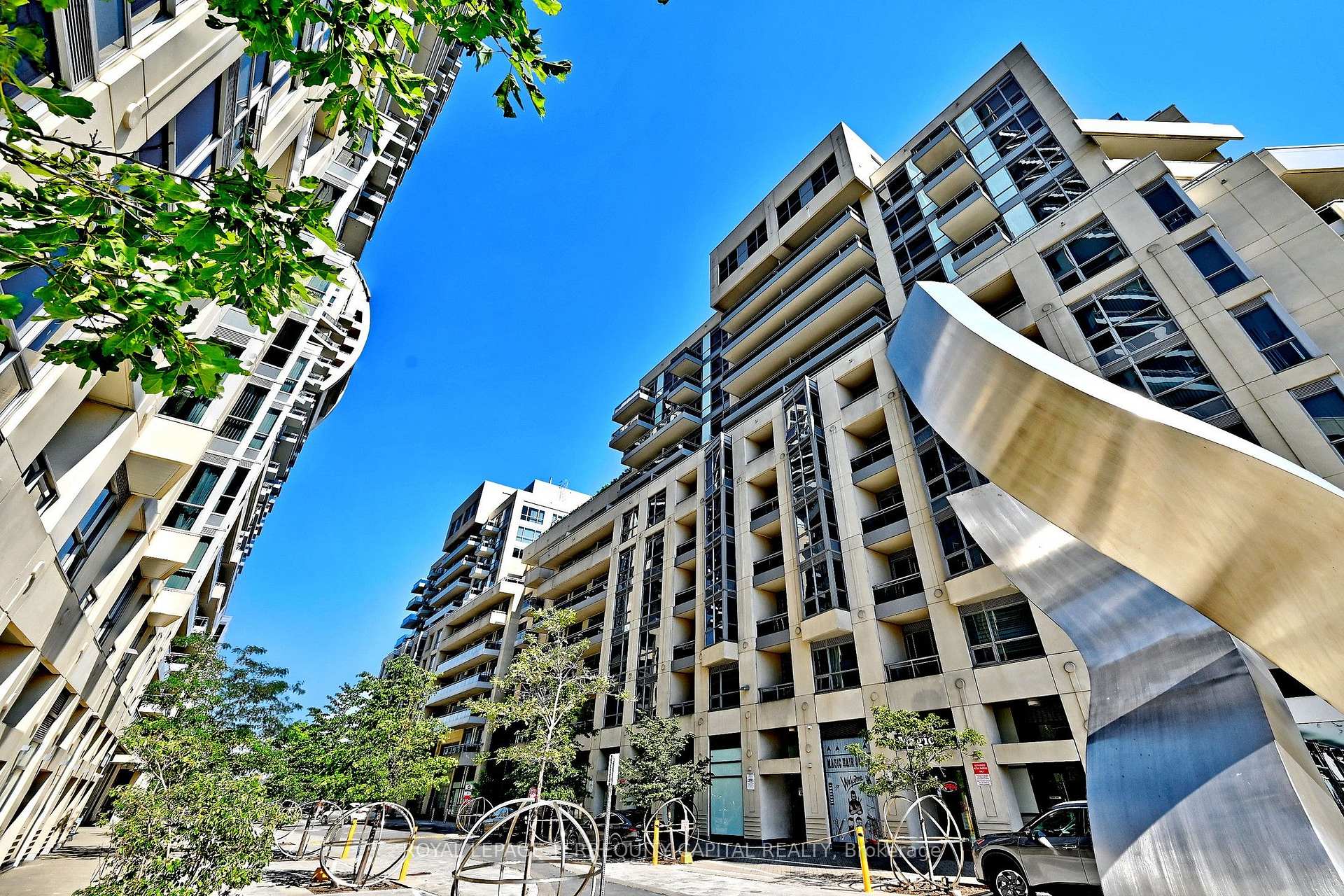 9199 Yonge Street Se-306, Richmond Hill, ON L4C 1H7