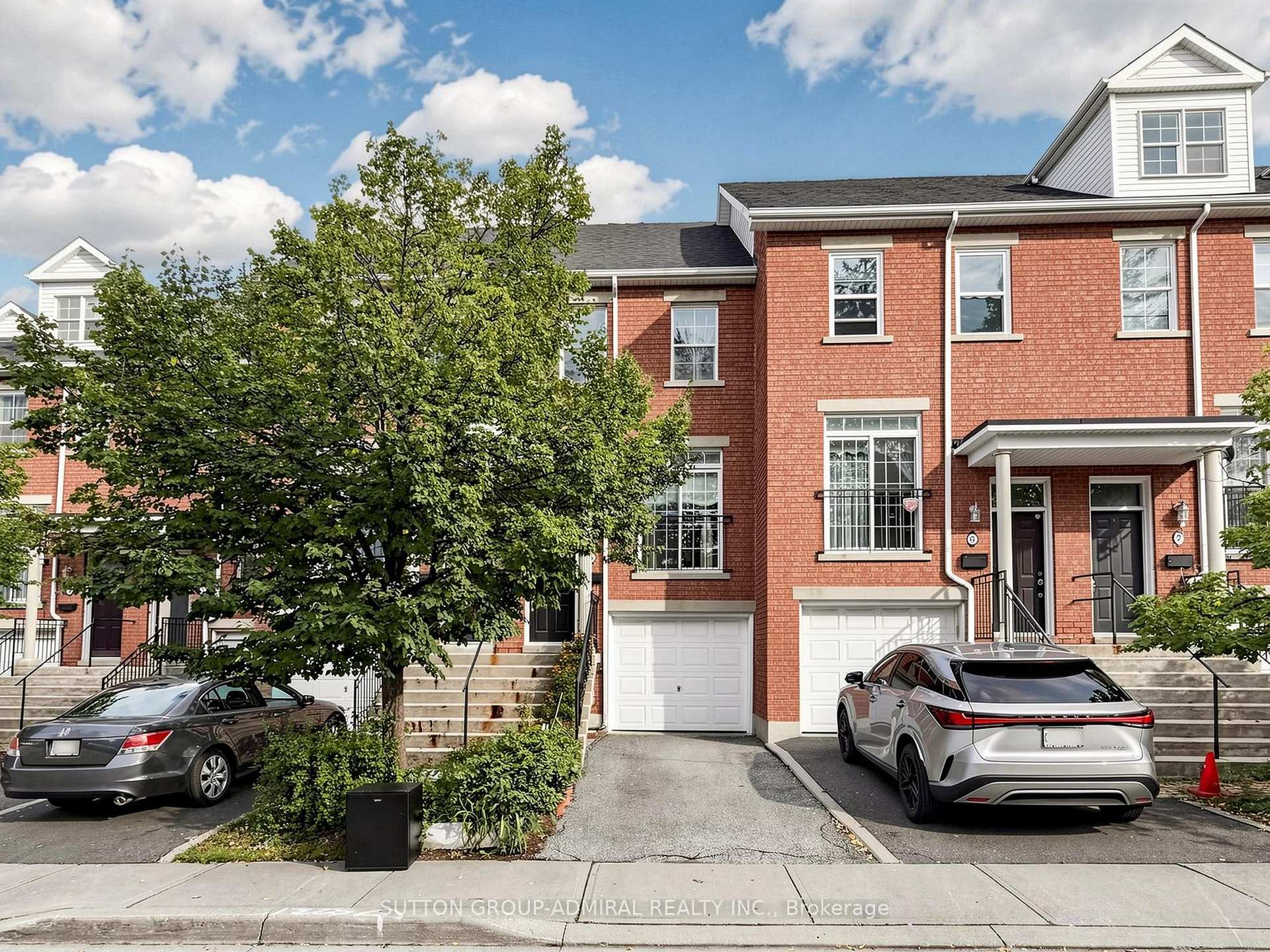 1723 Finch Avenue W 5, Toronto, ON M3N 3A5