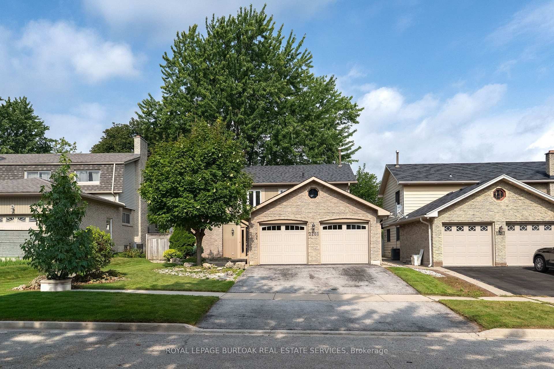 2161 Devlin Drive, Burlington, ON L7P 3C6