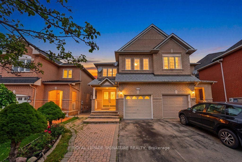 46 Gianmarco Way, Vaughan, ON L6A 3J3