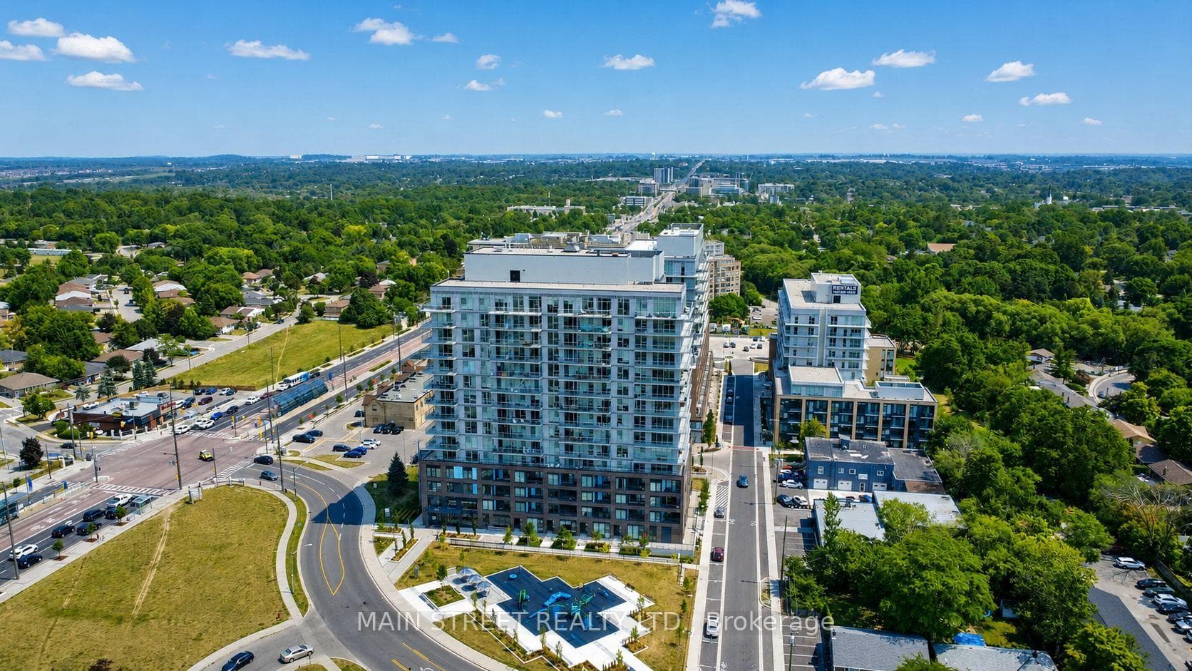 185 Deerfield Road PH06, Newmarket, ON L3Y 0G7