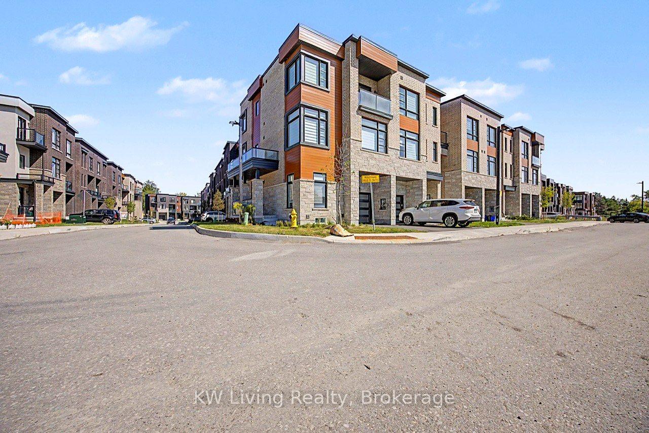 118 Wascana Road, Vaughan, ON L4H 5G9