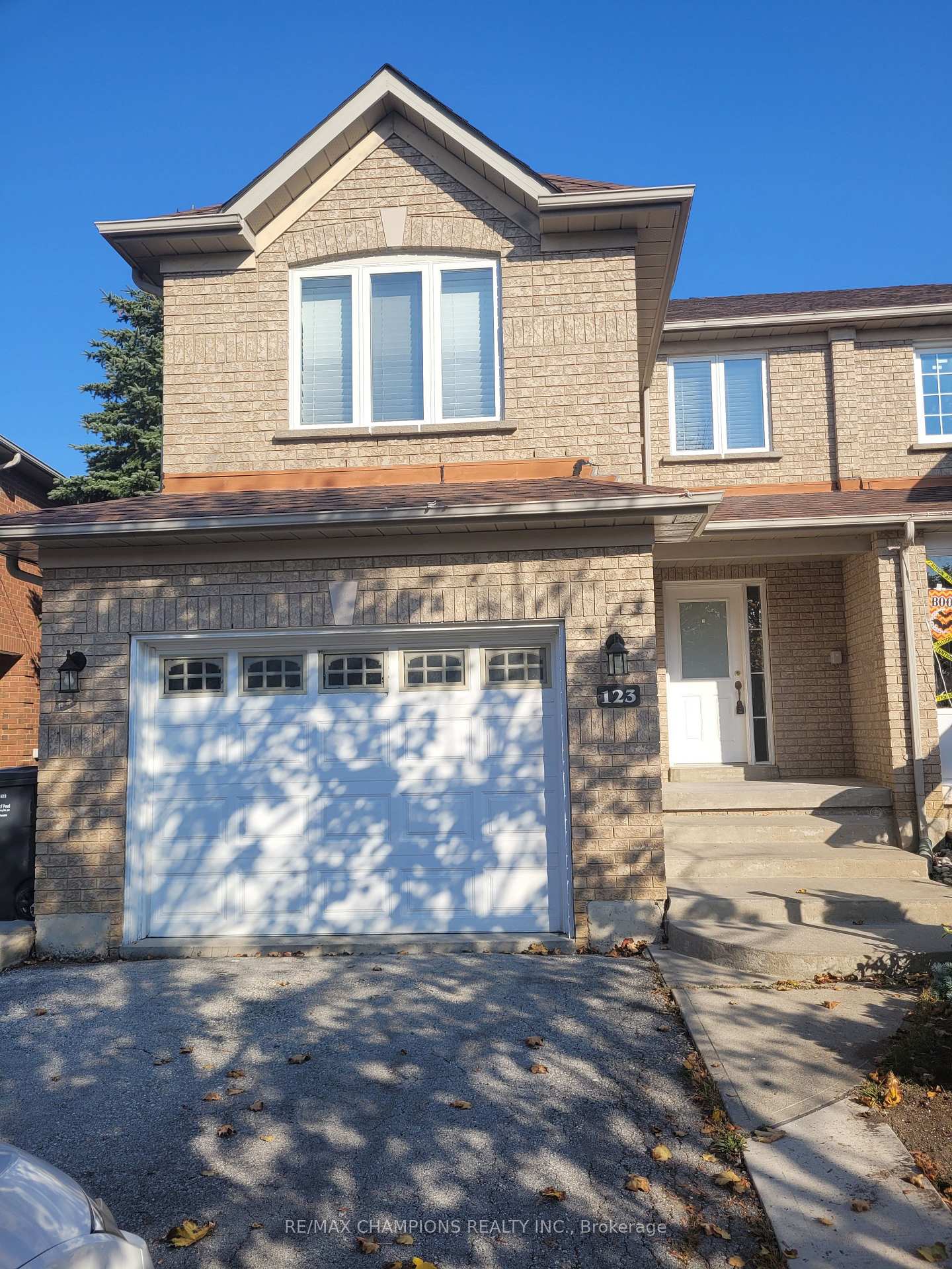 123 Bighorn Crescent, Brampton, ON L6R 1G2