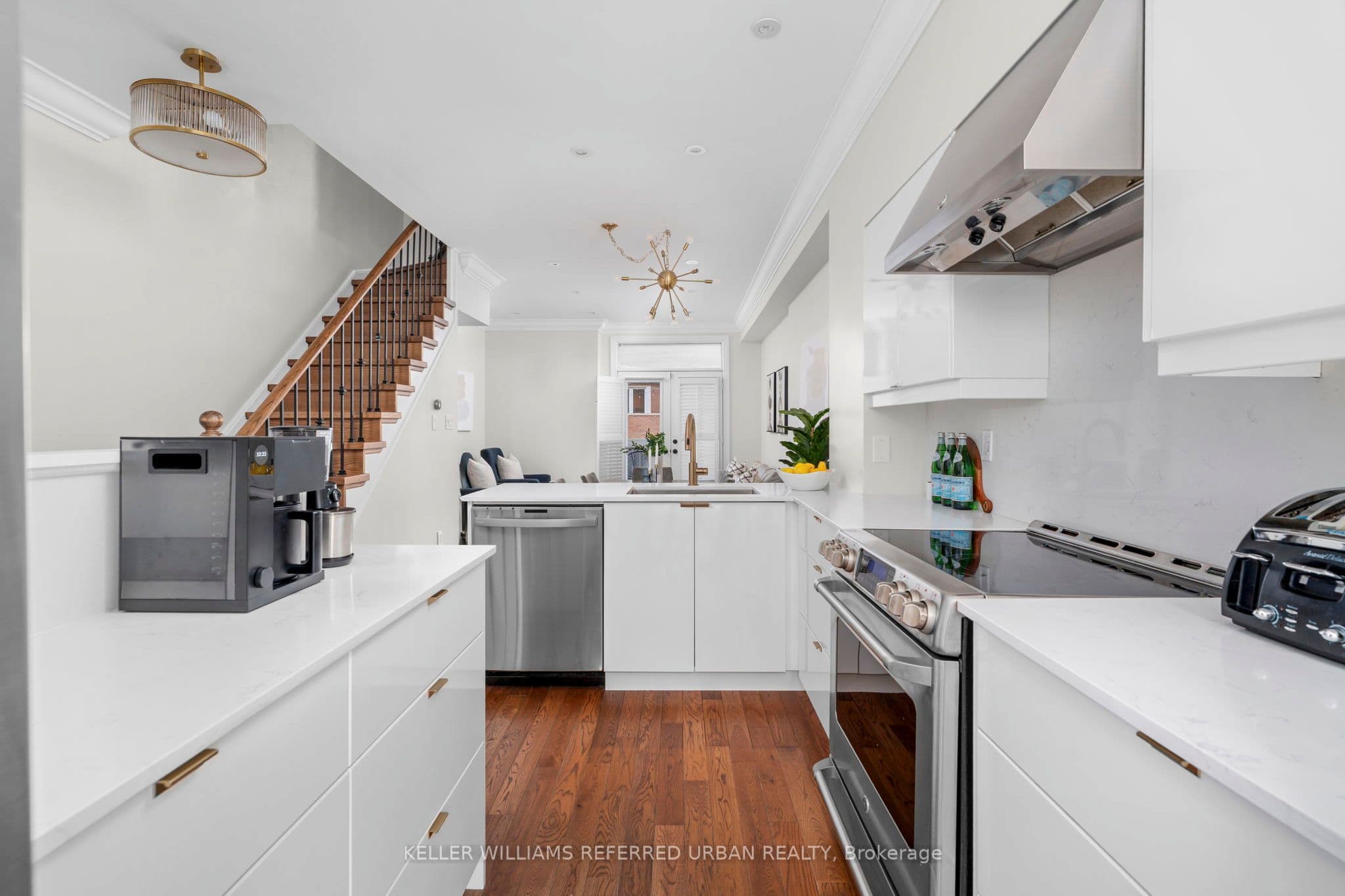 23 East York Avenue, Toronto - Att/Row/Townhouse