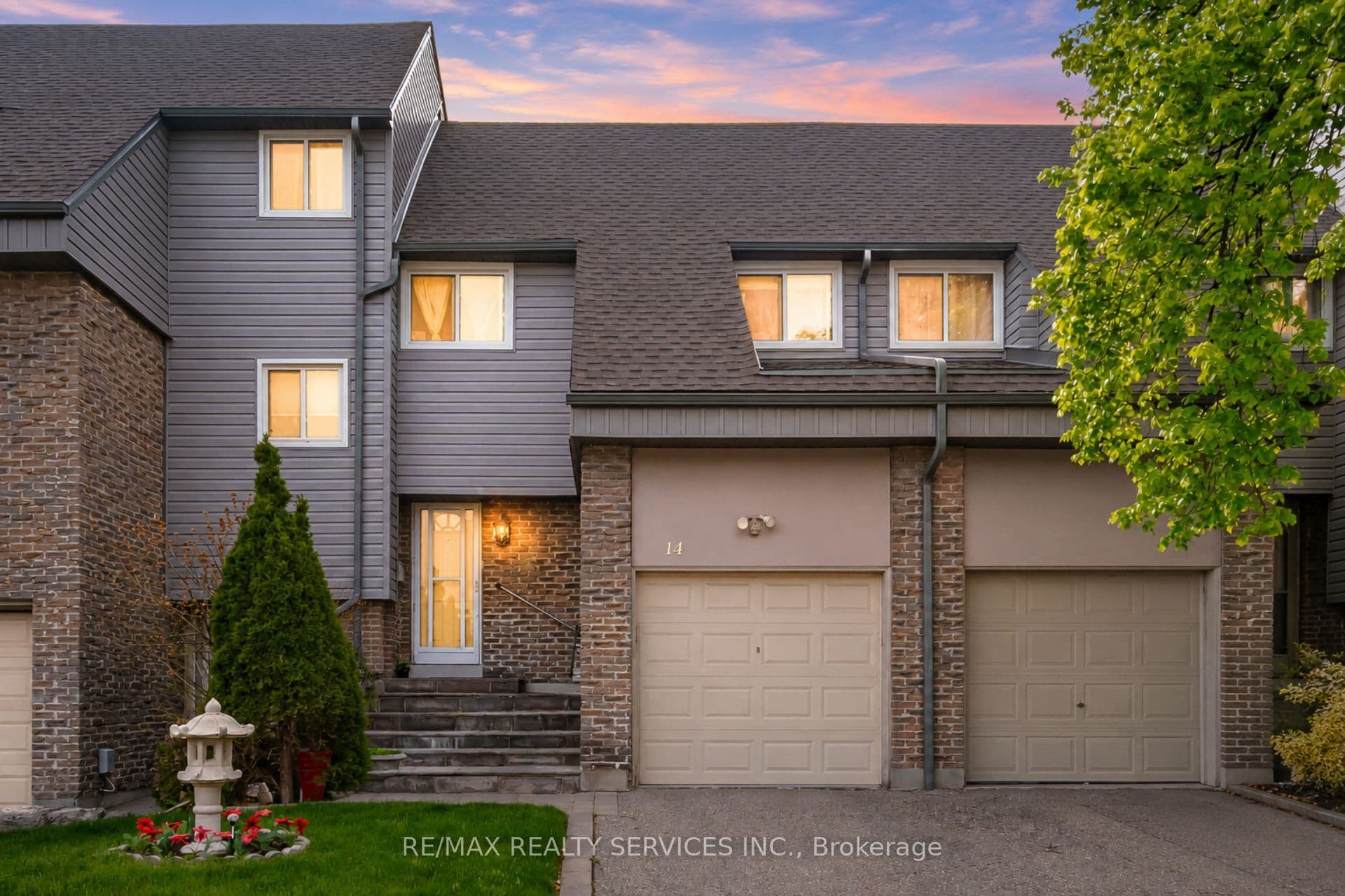 14 Tara Park Crescent, Brampton - Condo Town