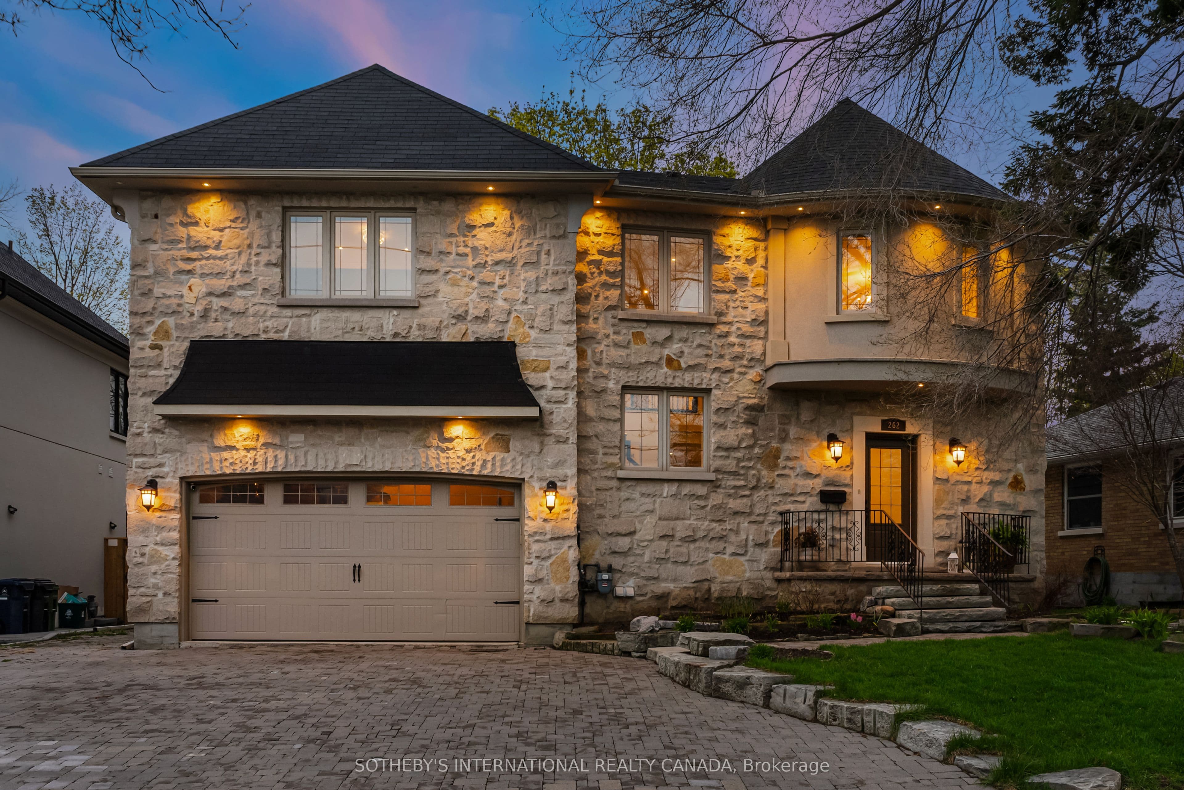 262 Martin Grove Road, Toronto - Detached