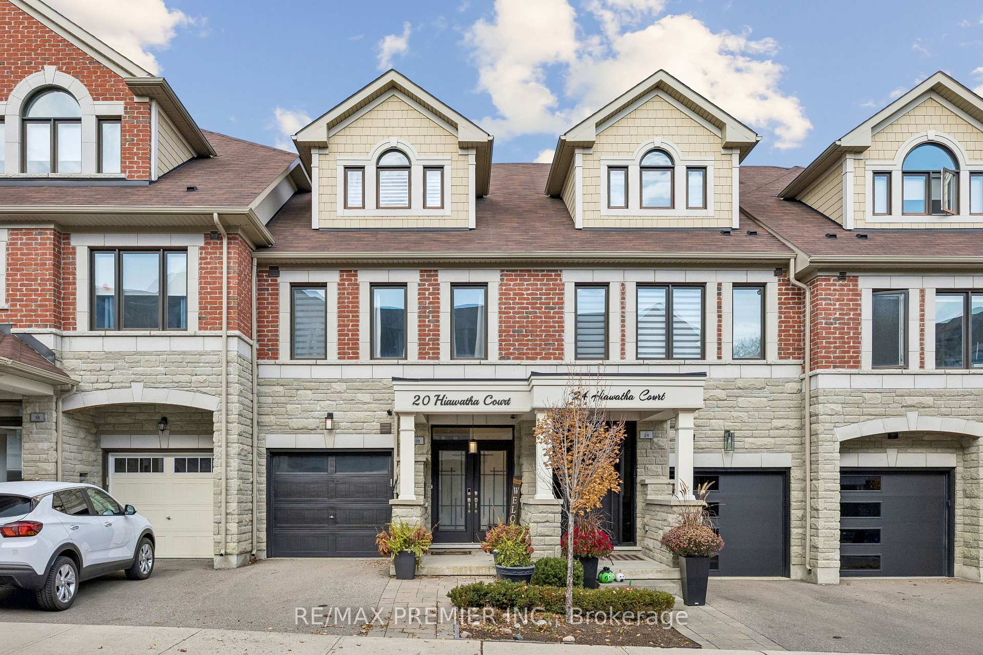 20 Hiawatha Court, Vaughan, ON L4L 0J2