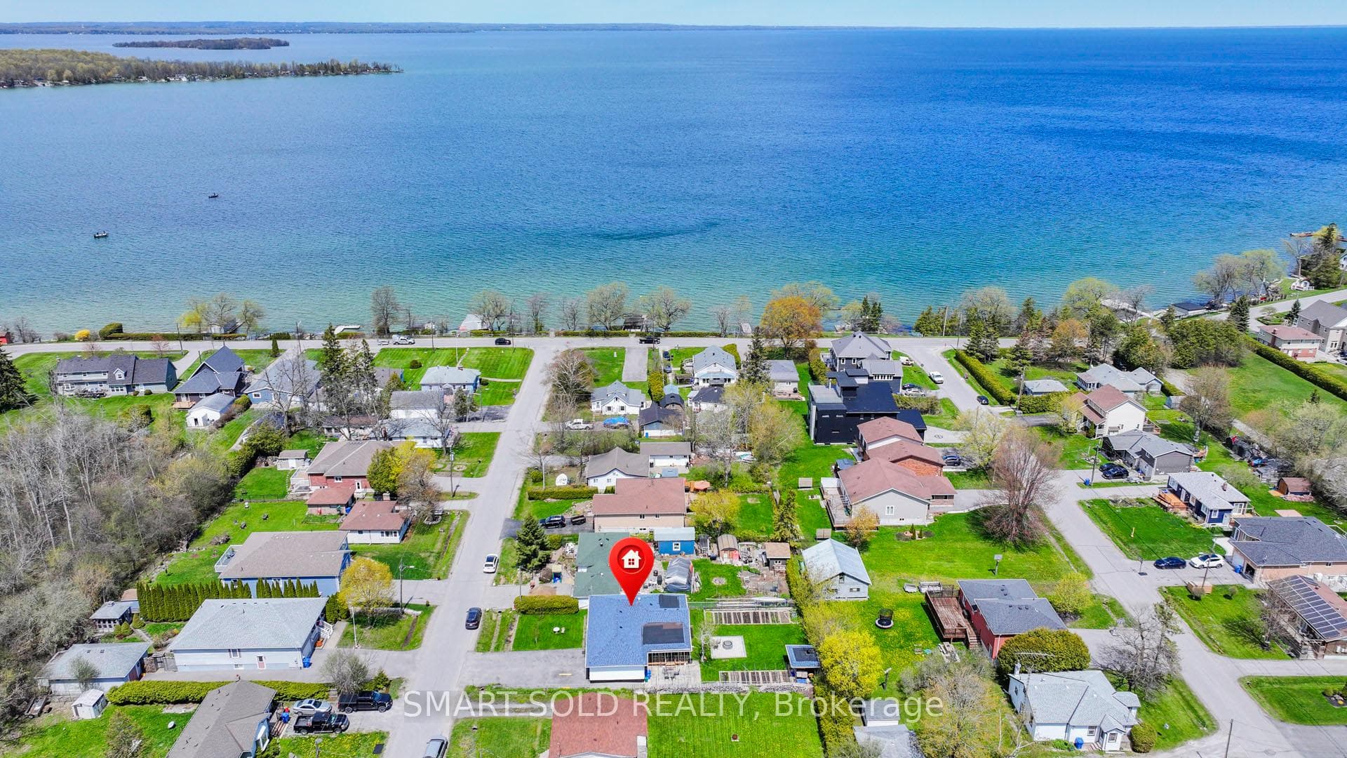 831 Norval Road, Georgina, ON L4P 3E9