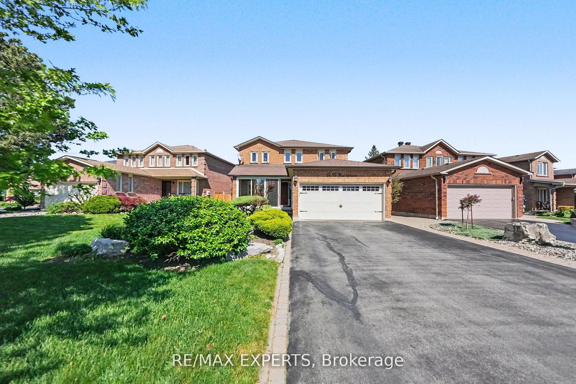 54 De Rose Avenue, Caledon, ON L7E 1B4
