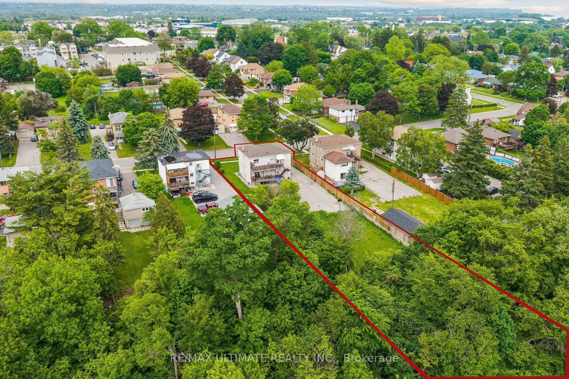 1056 Ravine Road, Oshawa, ON L1H 4C8