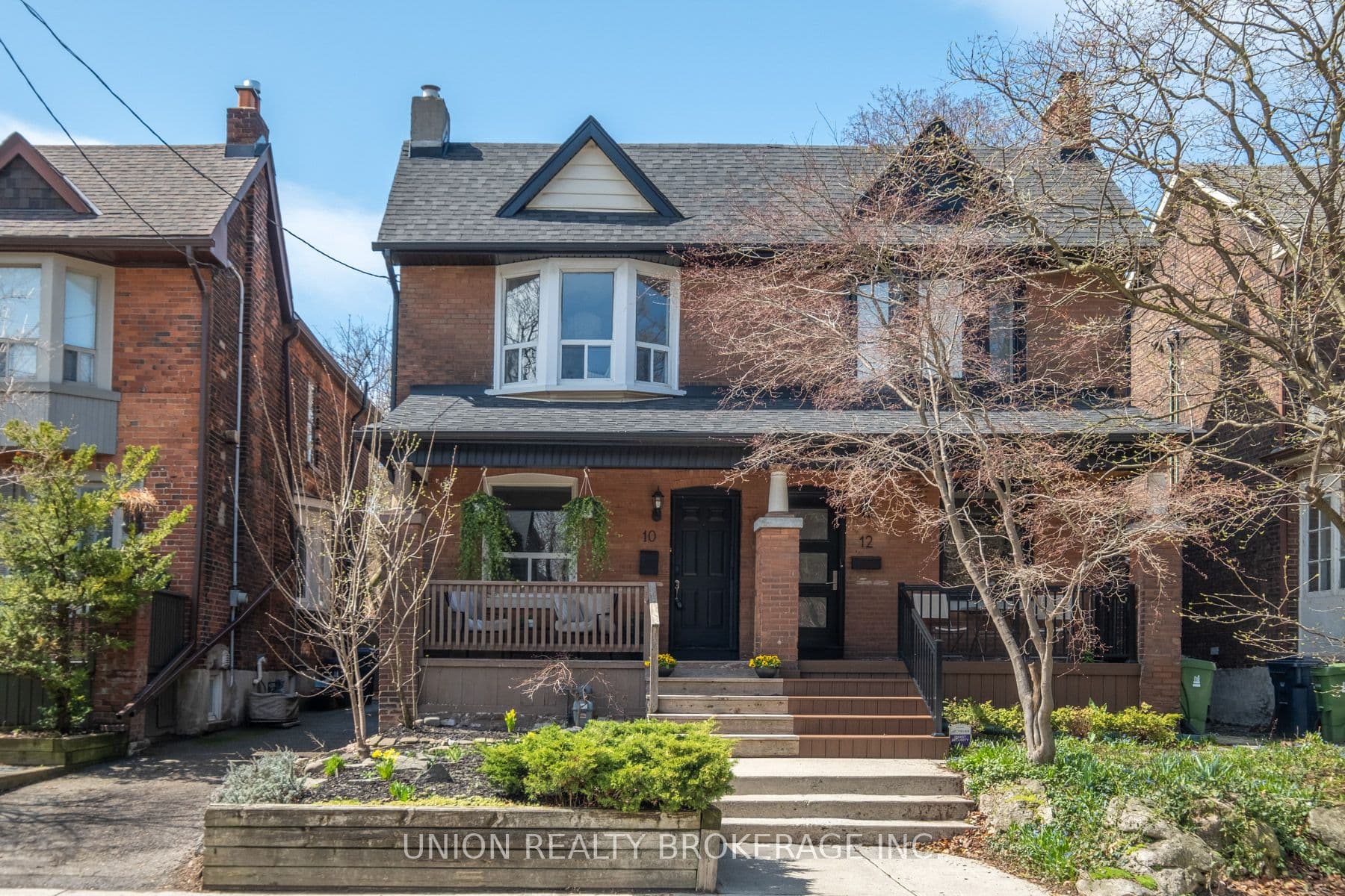 10 Bertmount Avenue, Toronto - Semi-Detached