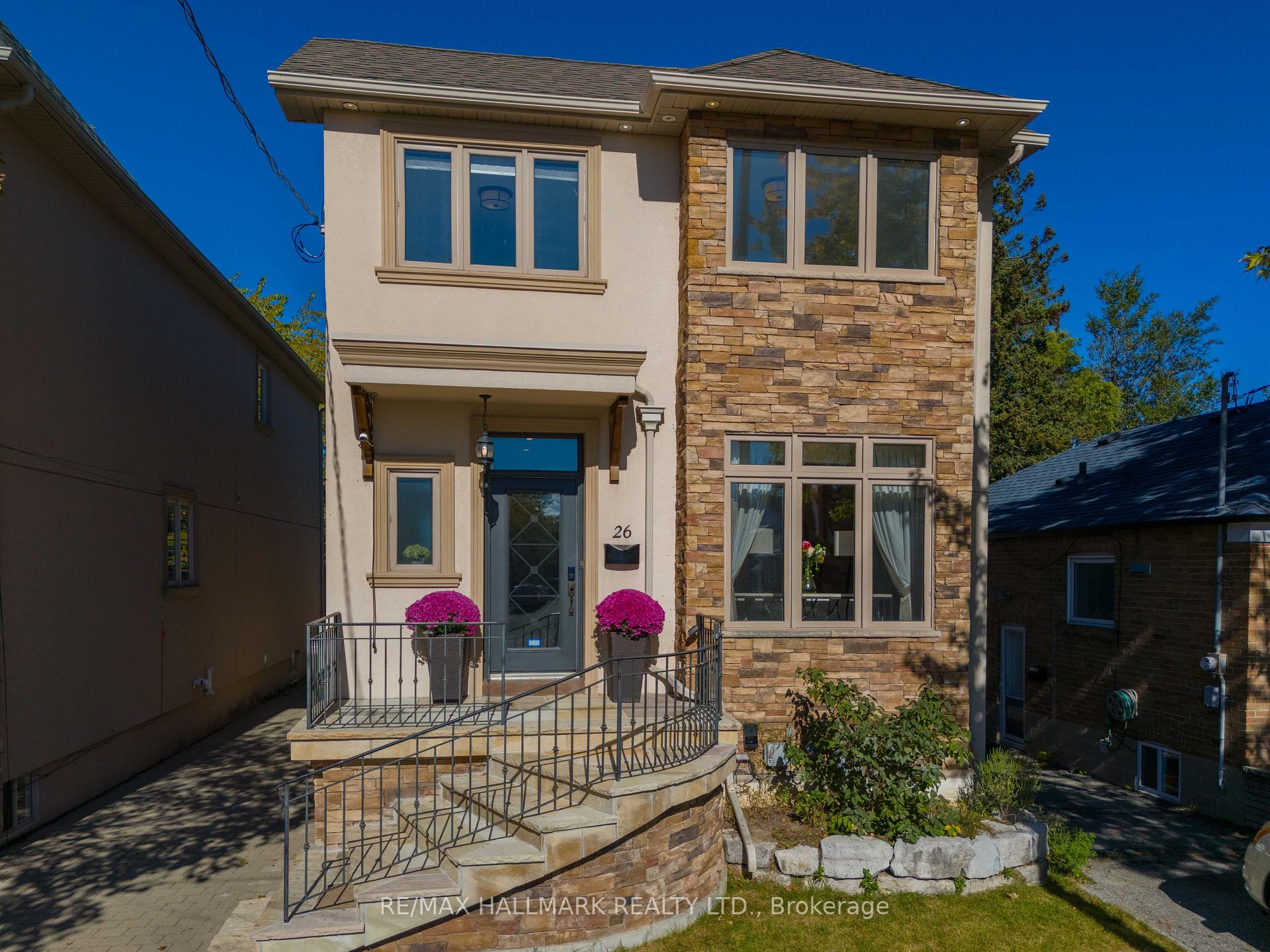 26 Judith Drive, Toronto, ON M4J 2S2
