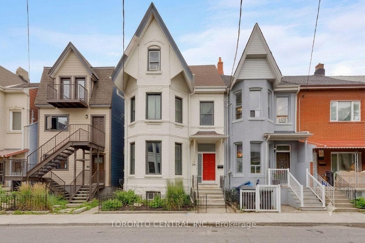 24 Manning Avenue, Toronto, ON M6J 2K4