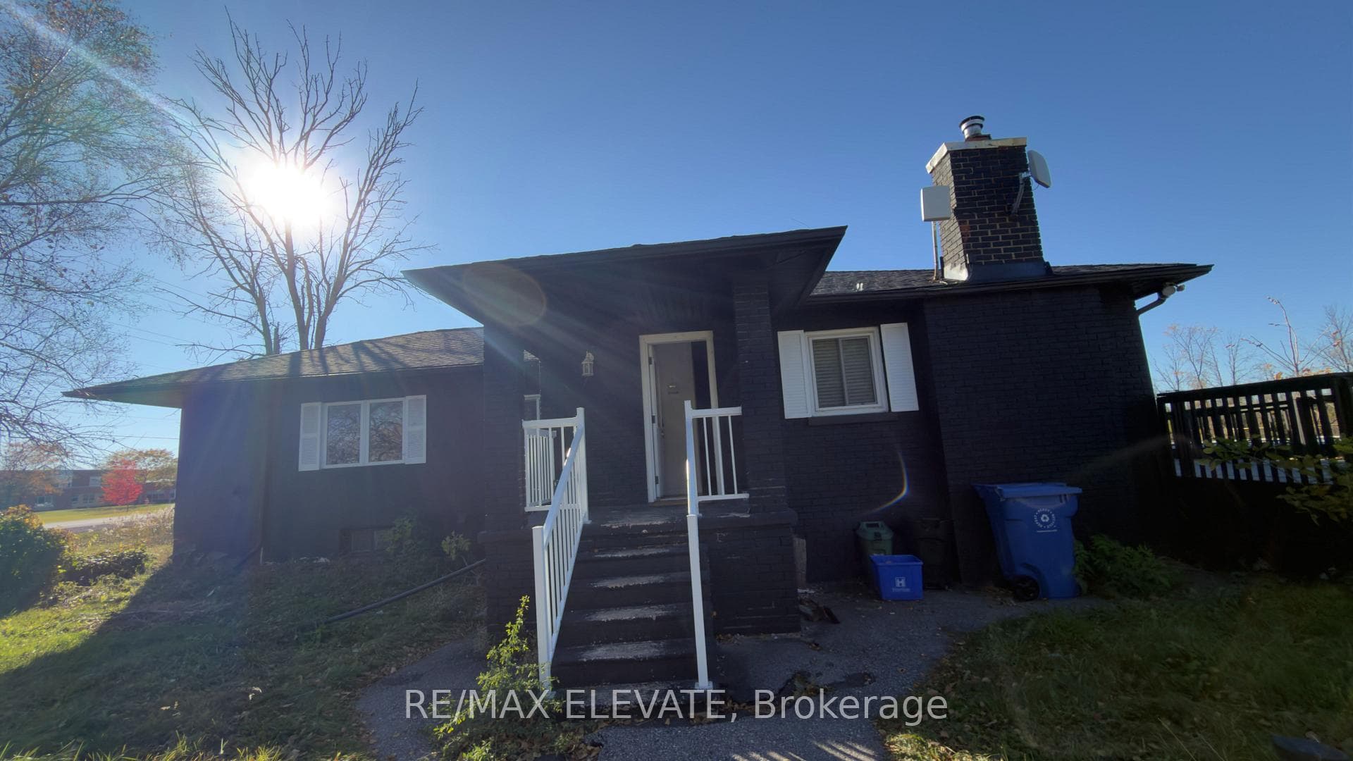 3616 Baseline Road, Georgina, ON L0E 1R0