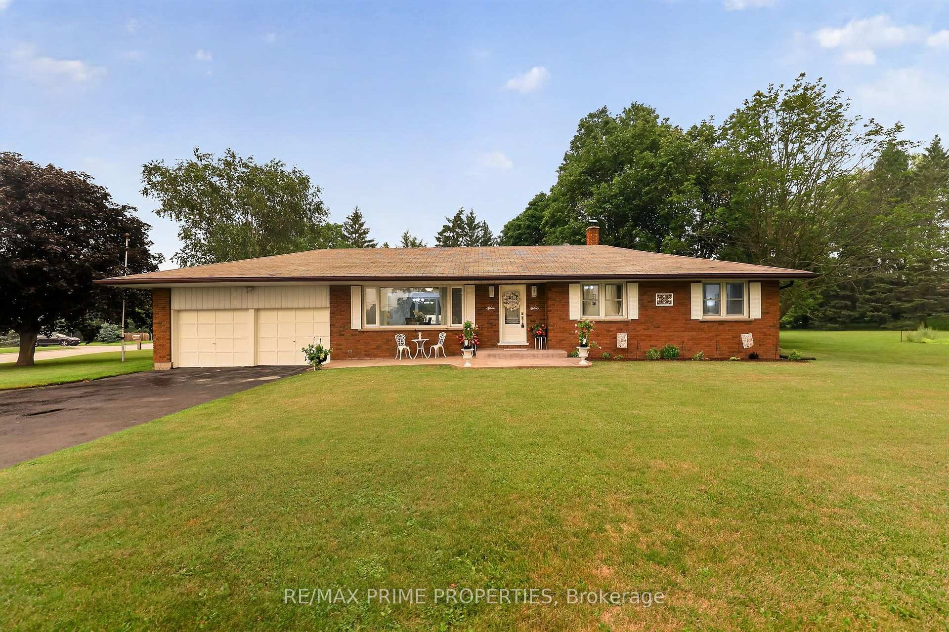 19011 Ninth Line, East Gwillimbury, ON L0G 1M0